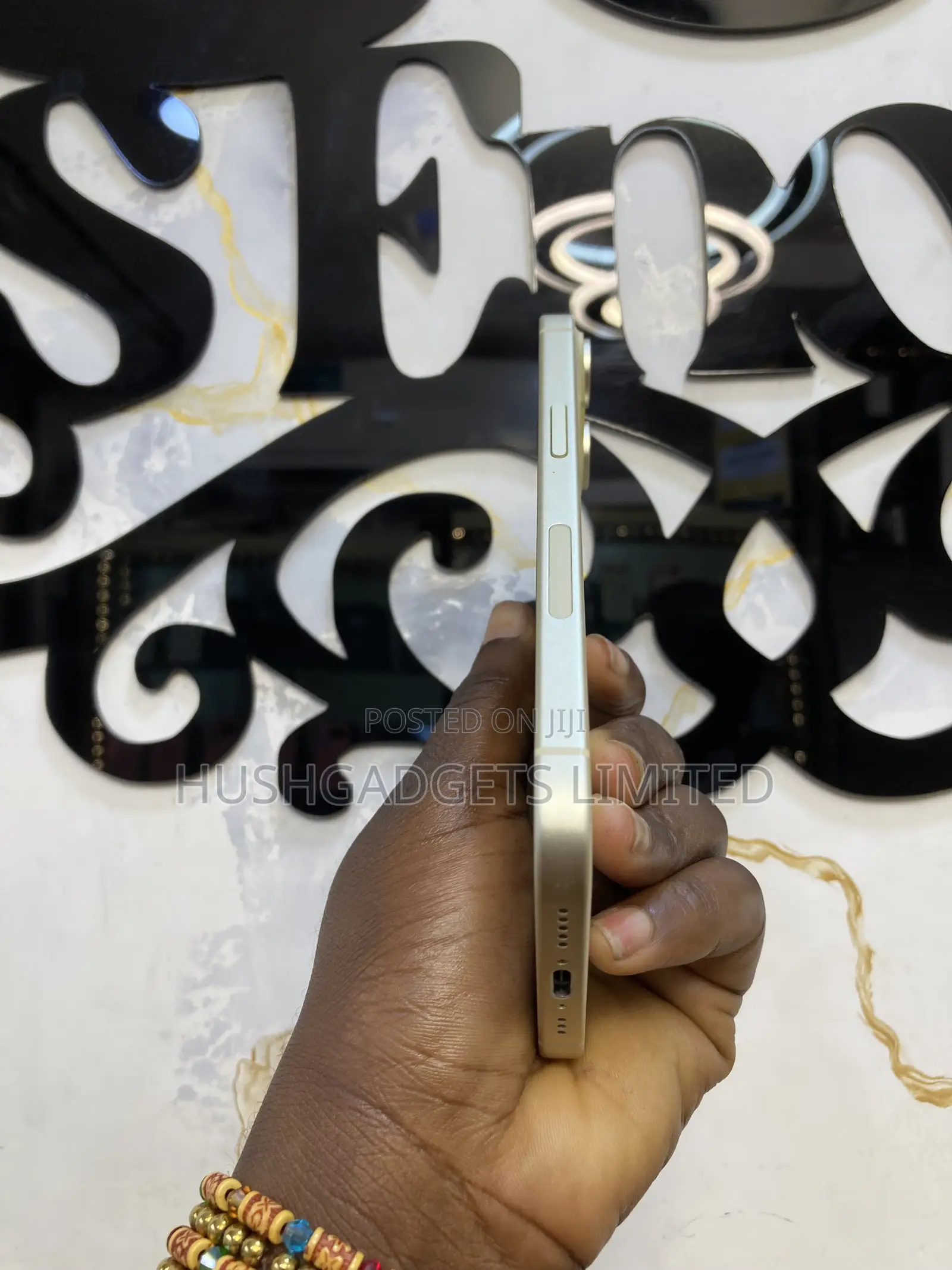 Apple iPhone 15 256 GB Yellow