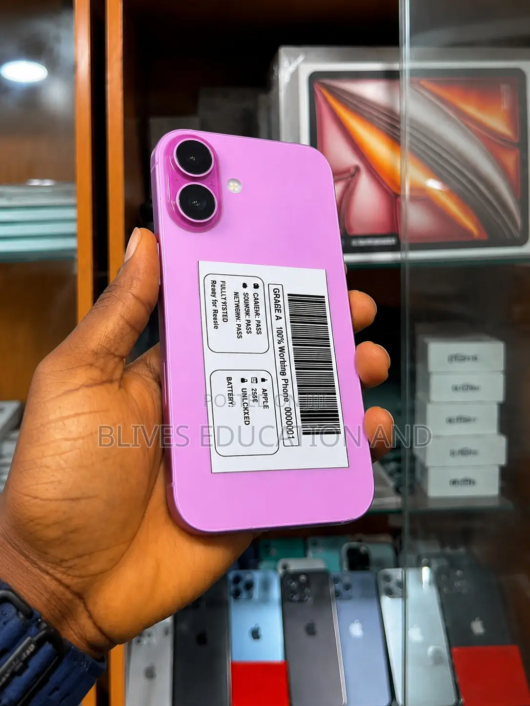 Apple iPhone 16 128 GB Pink