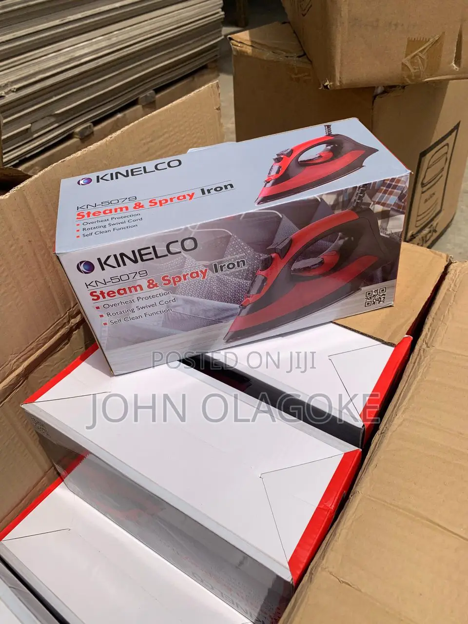 Kinelco Steam and Spray Pressing Iron.