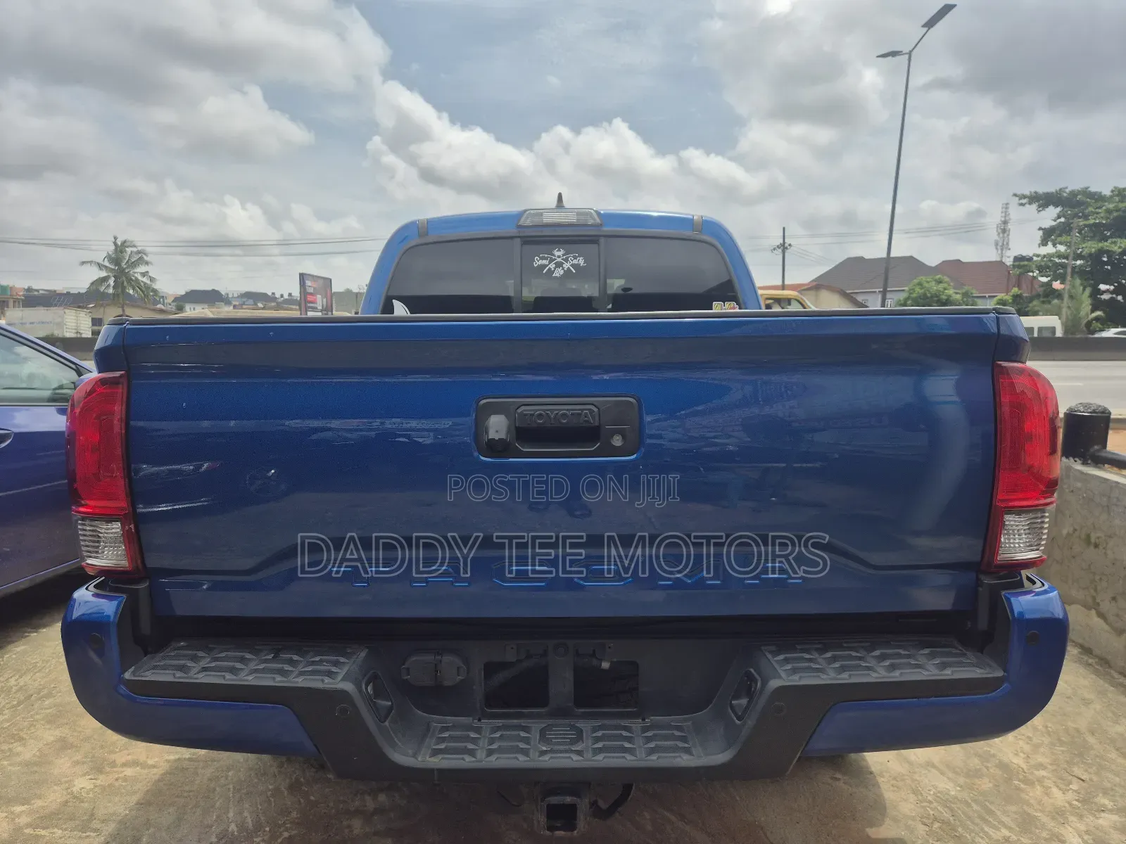 Toyota Tacoma 4dr Double Cab 2016 Blue
