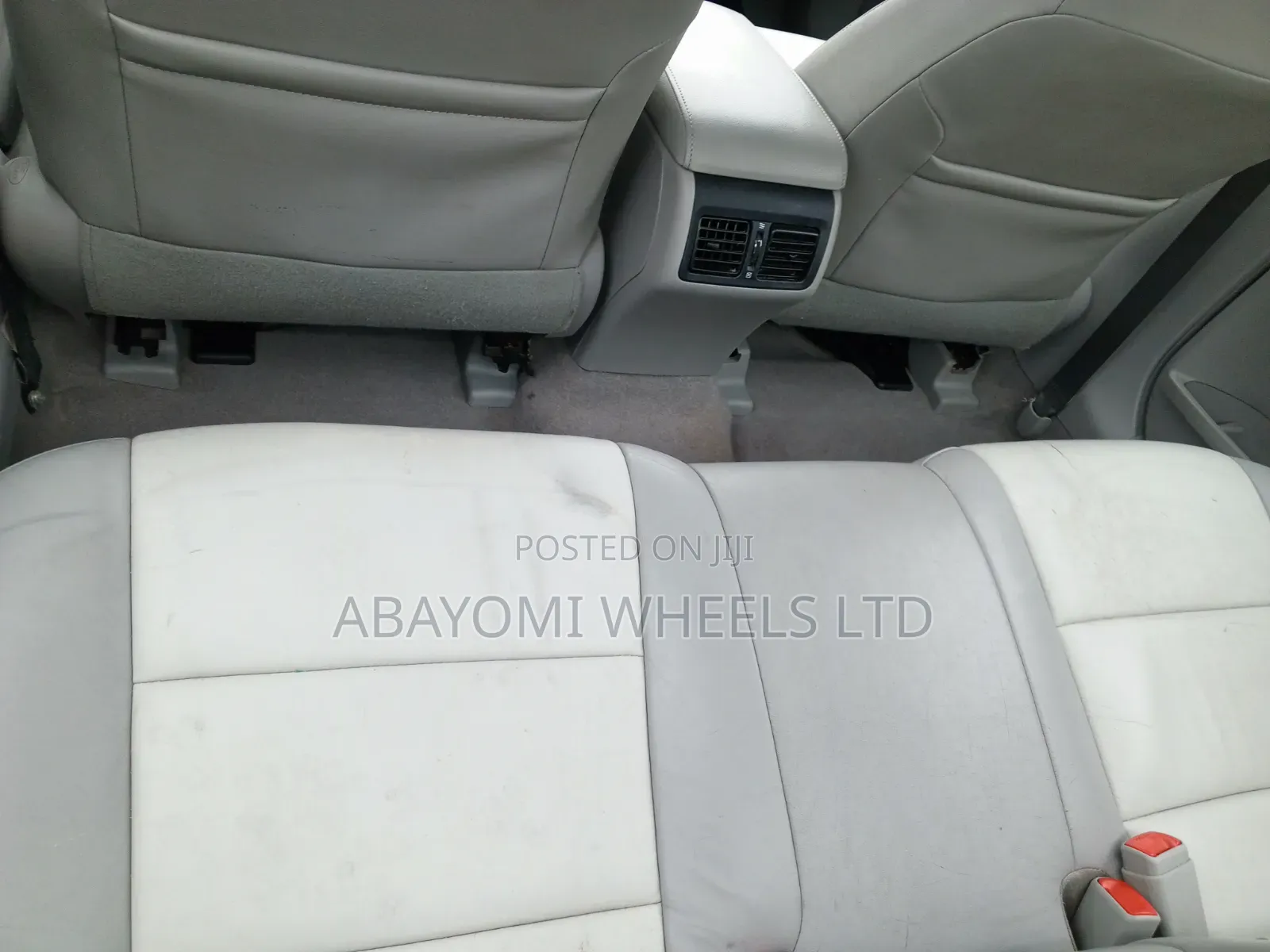 Toyota Camry 2012 Silver