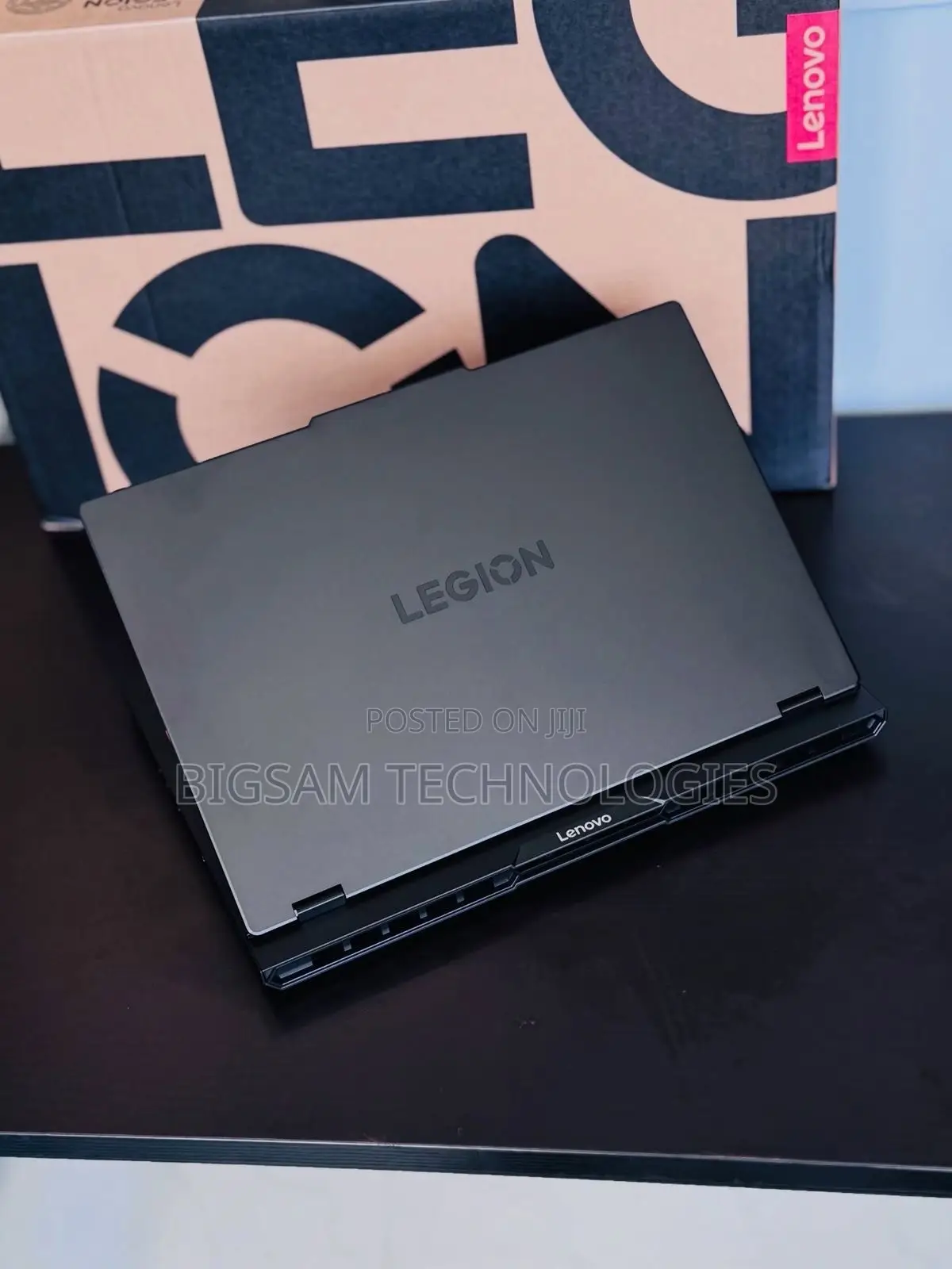 New Laptop Lenovo Legion 5 32GB Intel Core Ultra 7 SSD 1T