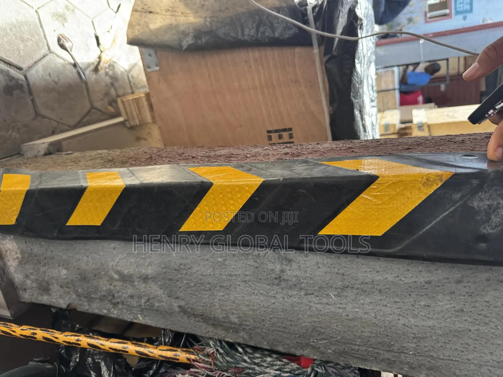 Heavy-Duty Rubber Corner Guard / Column Protector