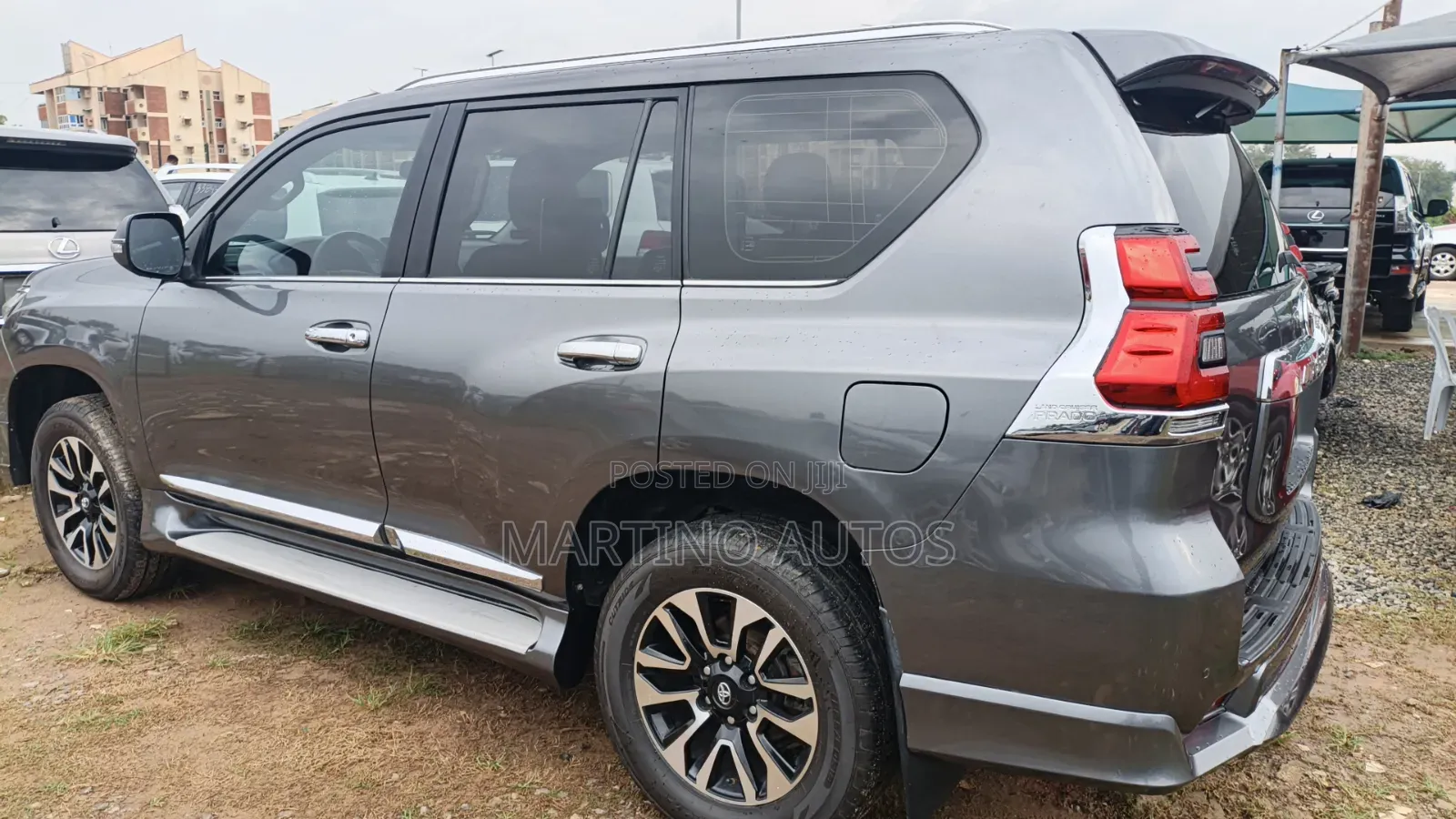 Toyota Land Cruiser Prado 2023 Gray
