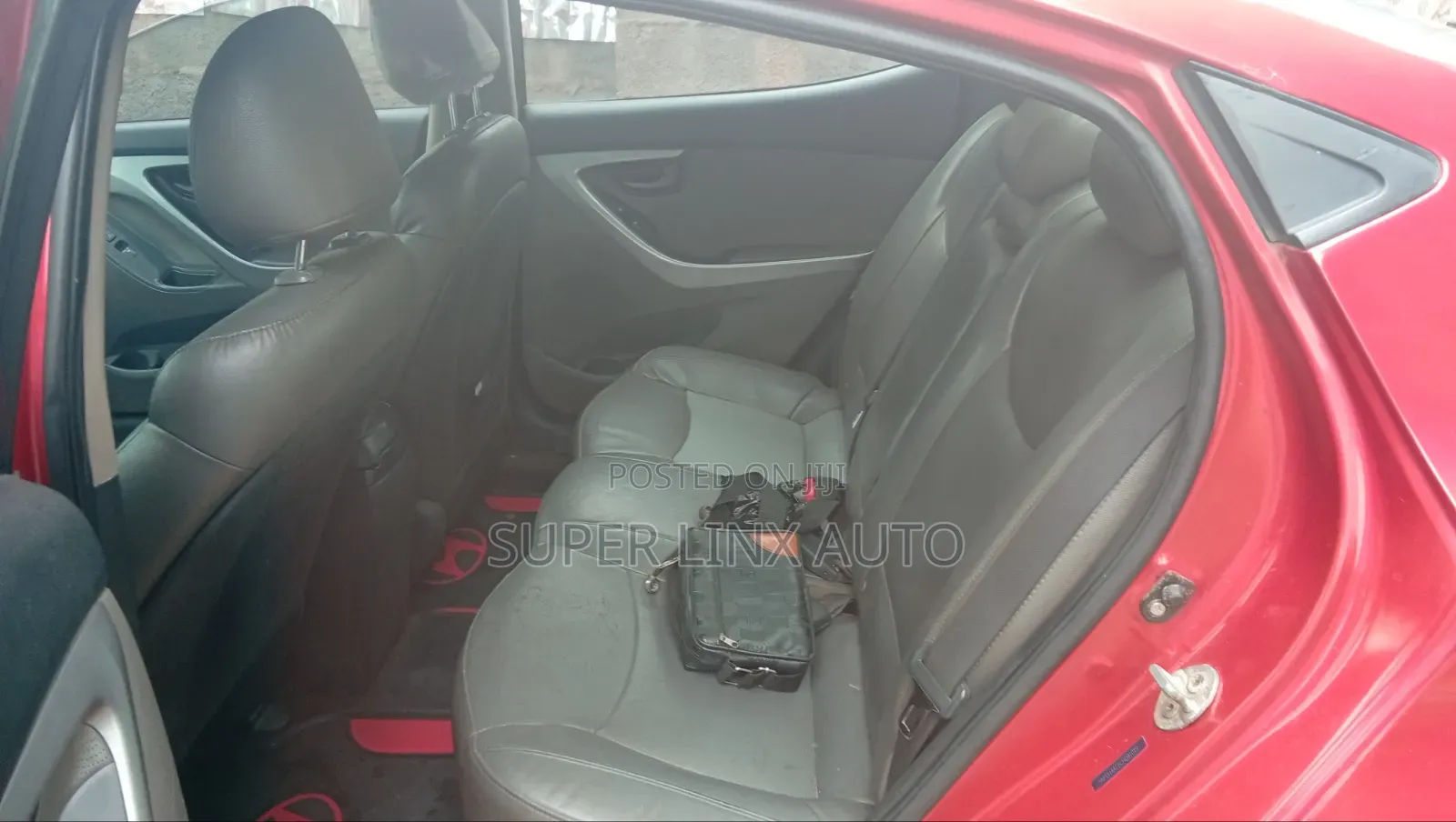 Hyundai Elantra 2013 Red