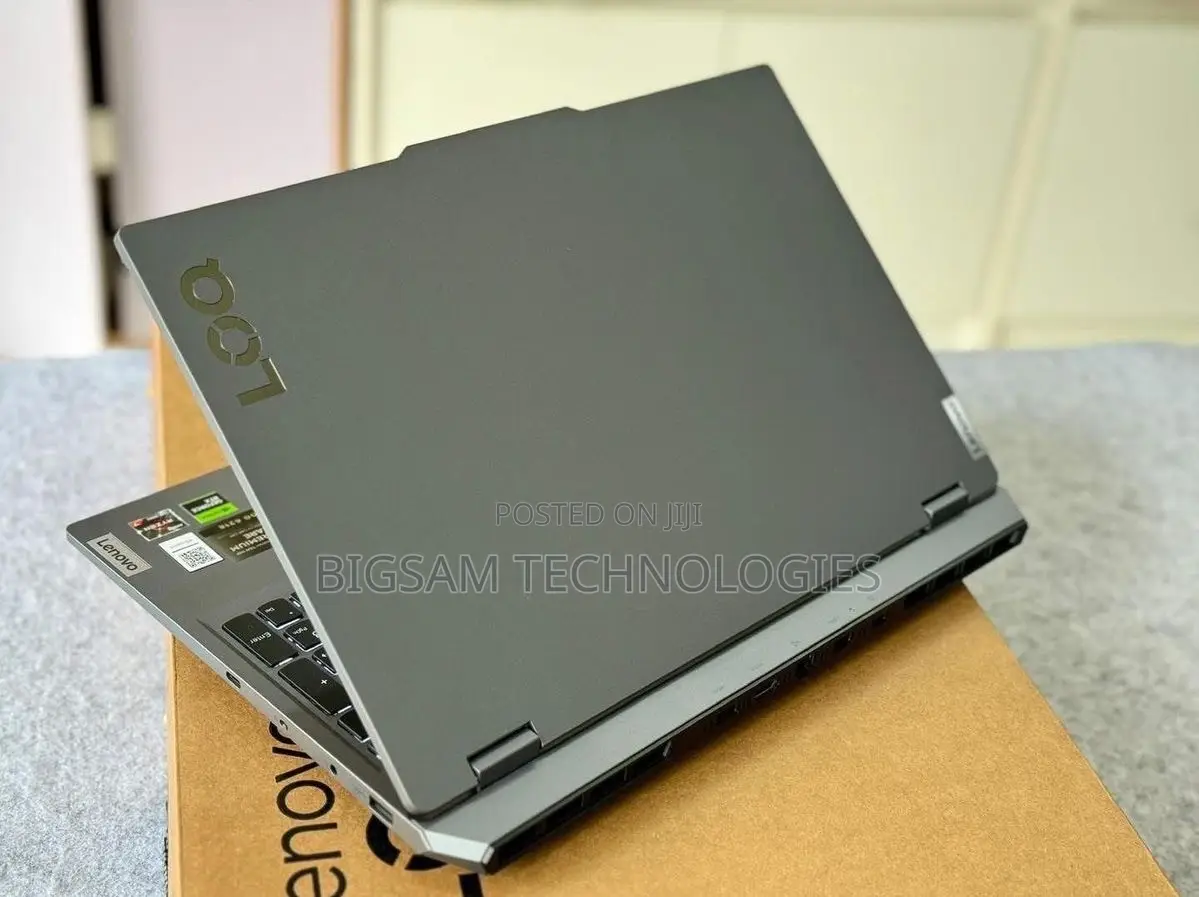 New Laptop Lenovo Legion 5 16GB Intel Core i7 SSD 1T
