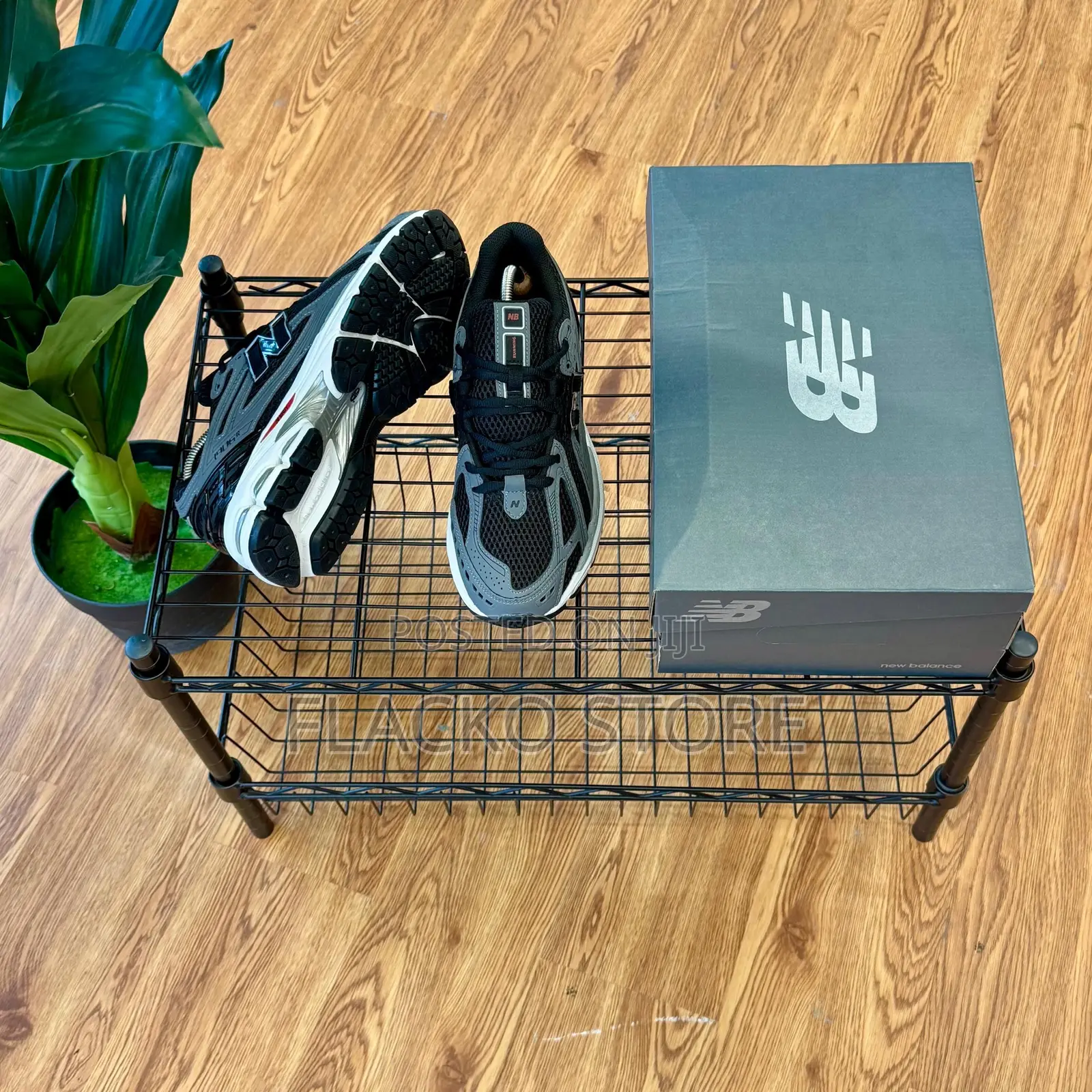 Original New Balance 1906r Series Sneakers