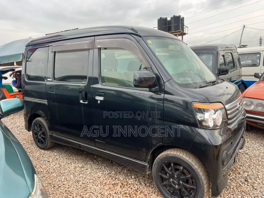 Daihatsu Hijet 2014 Black