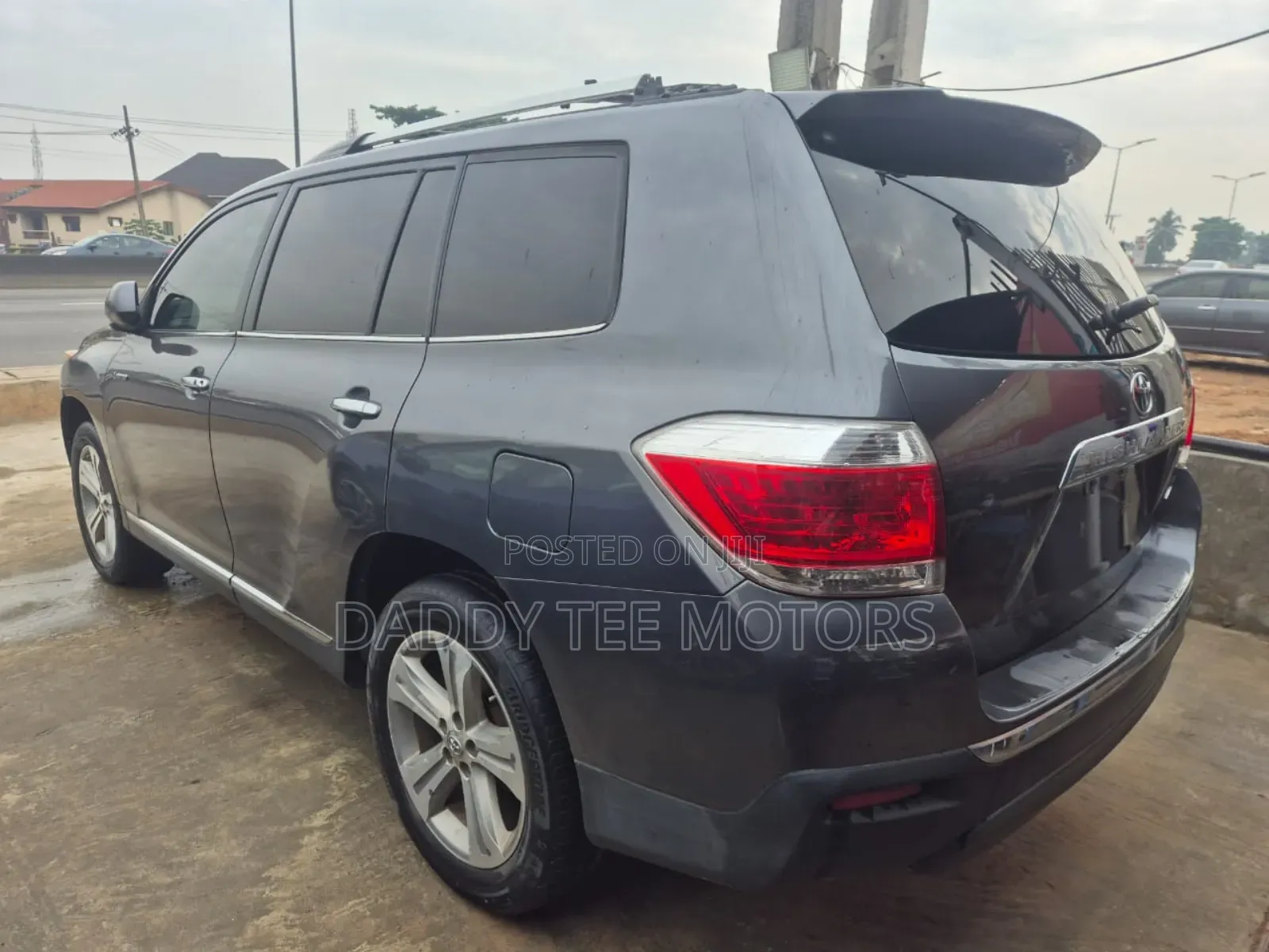 Toyota Highlander Limited 2012 Gray