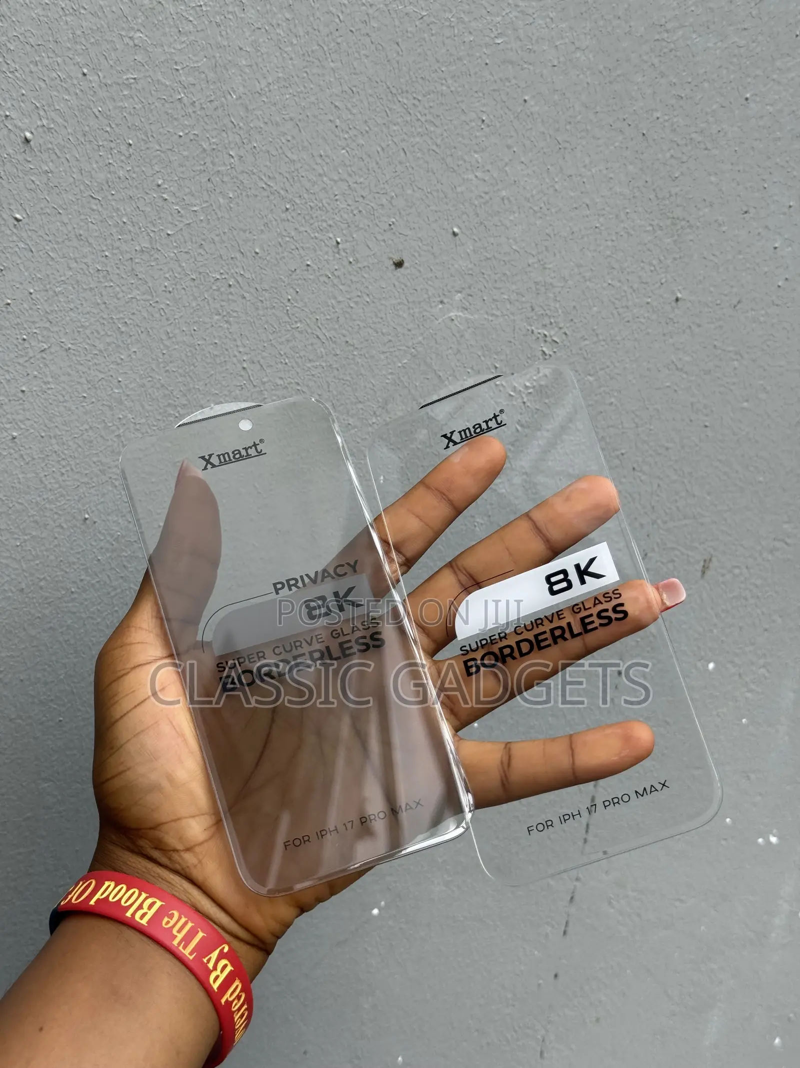 XMART Borderless Clear Screen Protector for iPhone 17 Pro Max