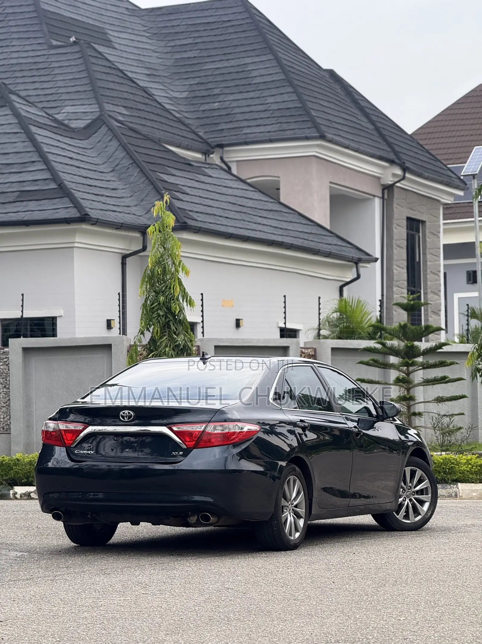 Toyota Camry XLE 4dr Sedan (3.5L 6cyl 6A) 2015 Blue