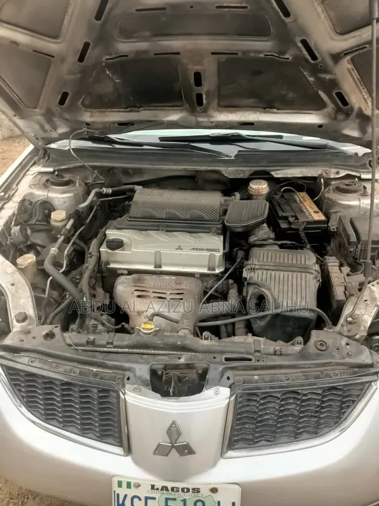 Mitsubishi Galant 2005 Silver