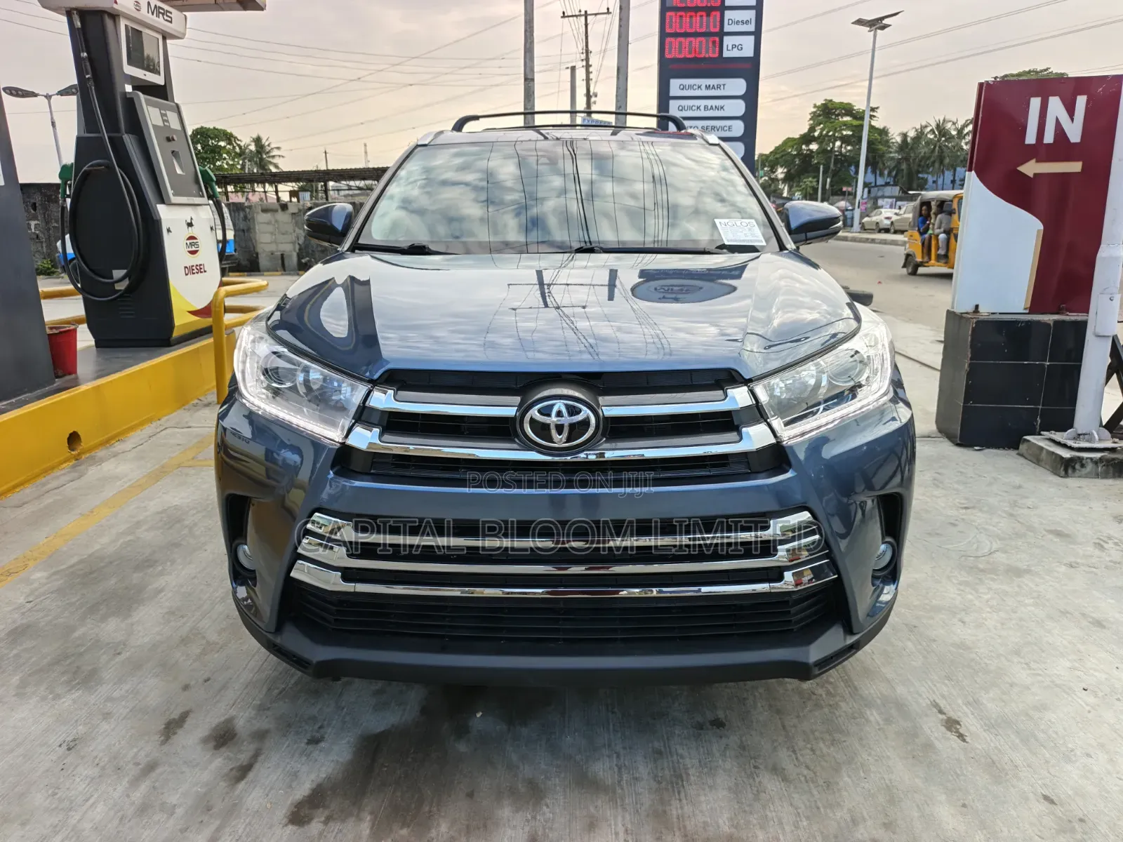 Toyota Highlander Limited Platinum 4dr SUV AWD (3.5L 6cyl 6A) 2014 Blue