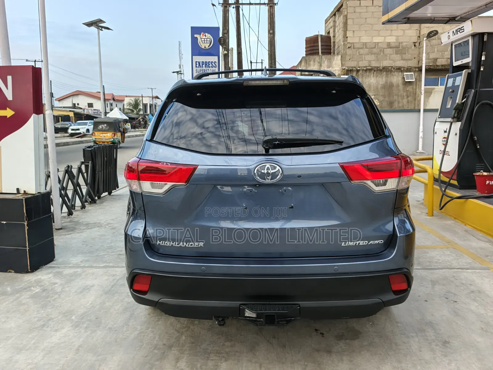 Toyota Highlander Limited Platinum 4dr SUV AWD (3.5L 6cyl 6A) 2014 Blue