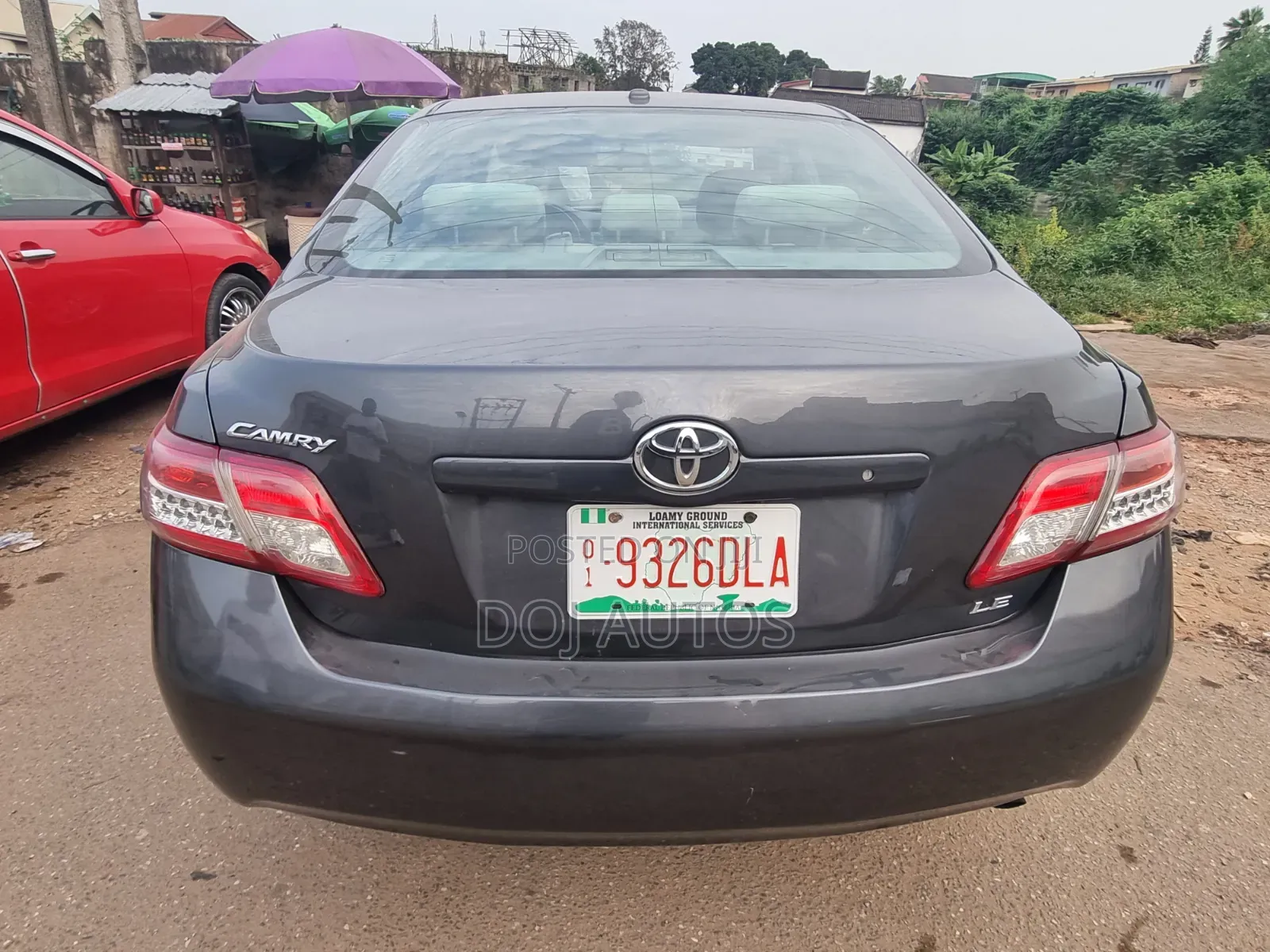 Toyota Camry Base 4dr Sedan (2.5L 4cyl 6M) 2010 Gray