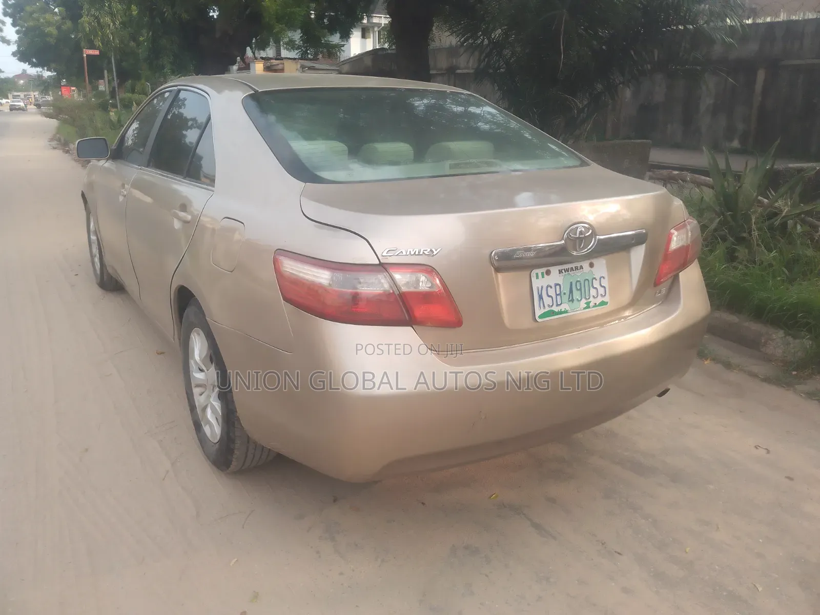 Toyota Camry 2007 Gold