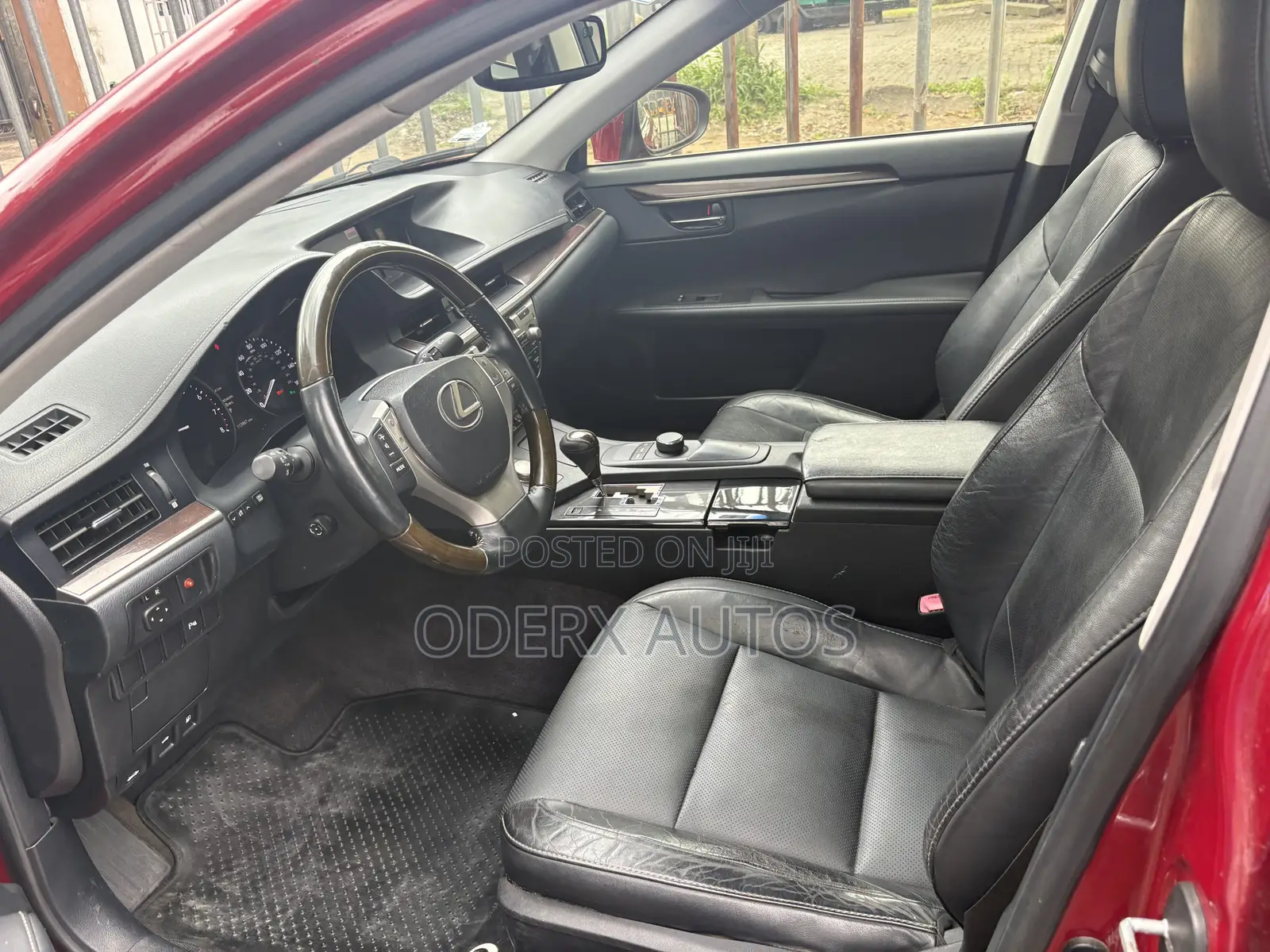 Lexus ES 350 FWD 2013 Red