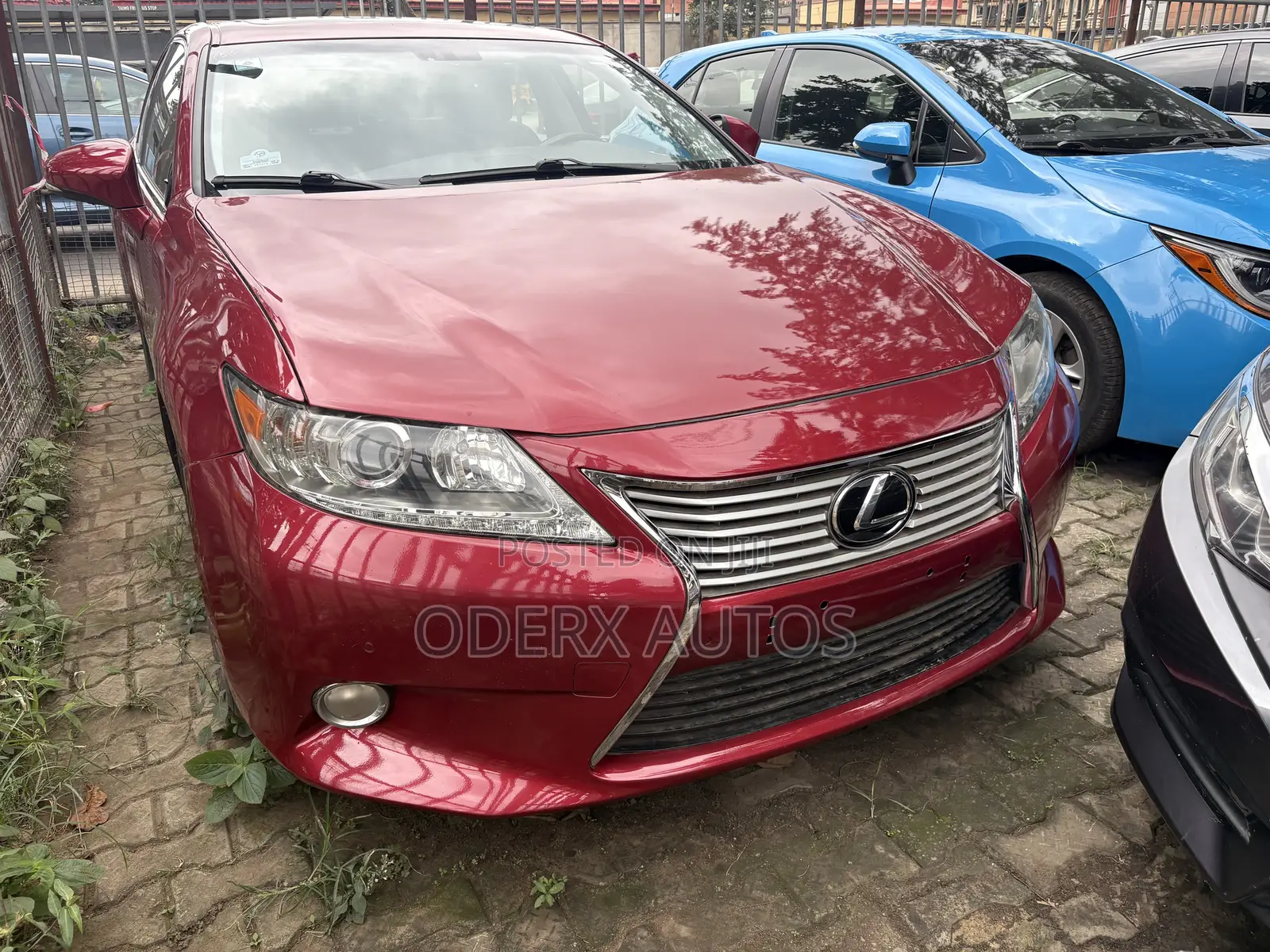 Lexus ES 350 FWD 2013 Red