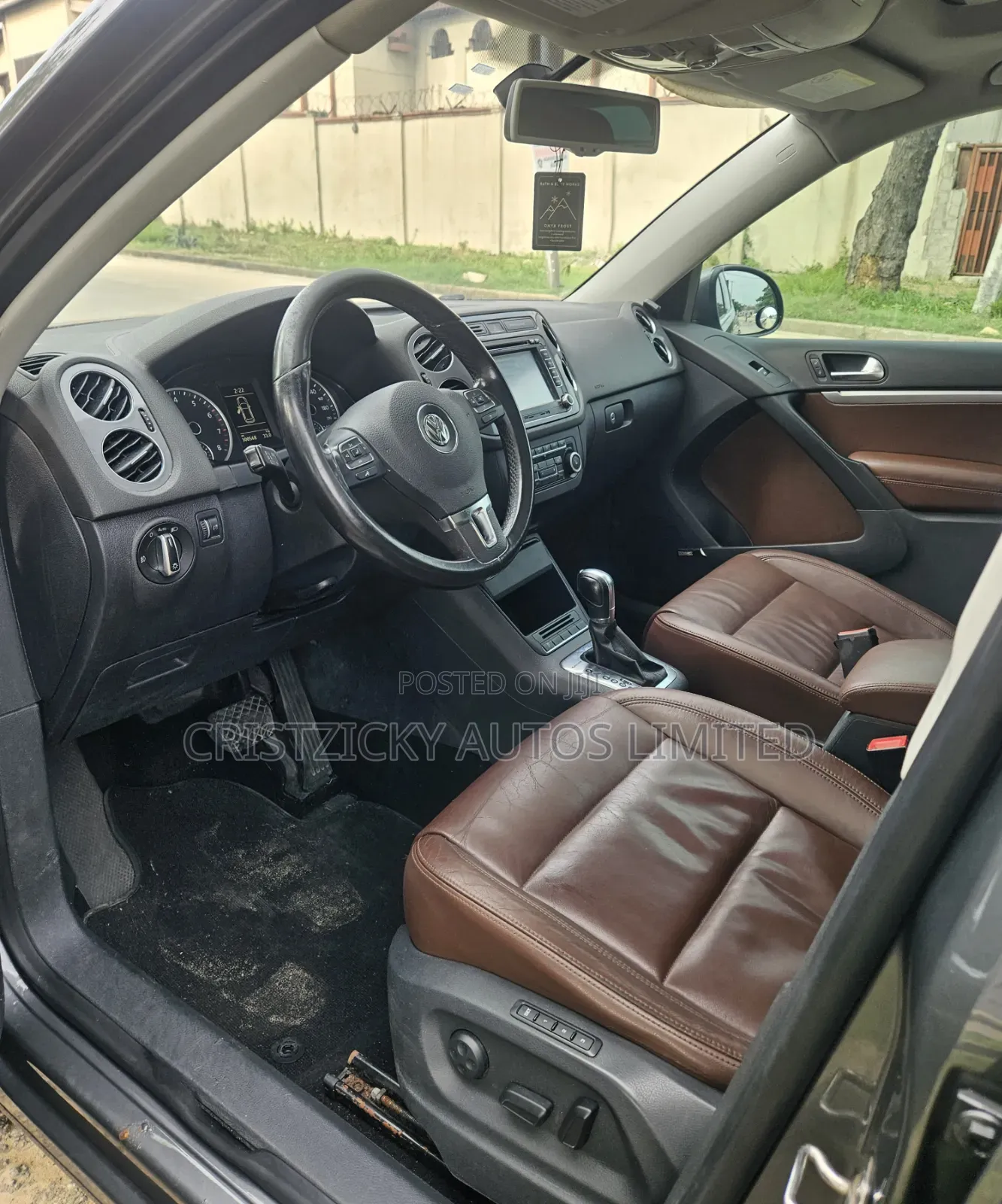 Volkswagen Tiguan 2012 Gray