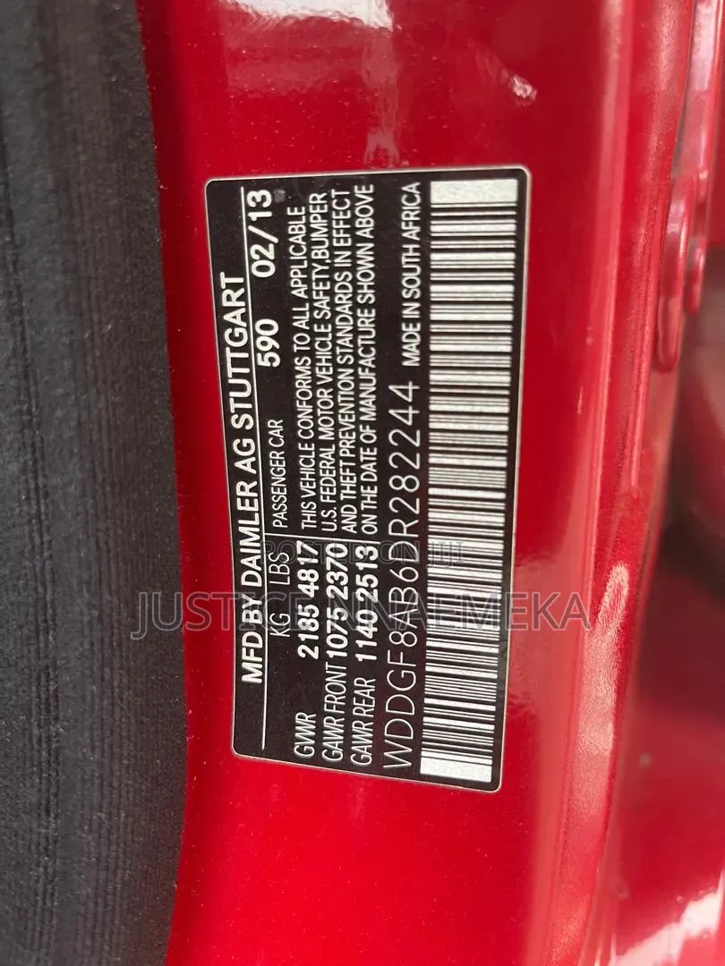 Mercedes-Benz C300 2013 Red