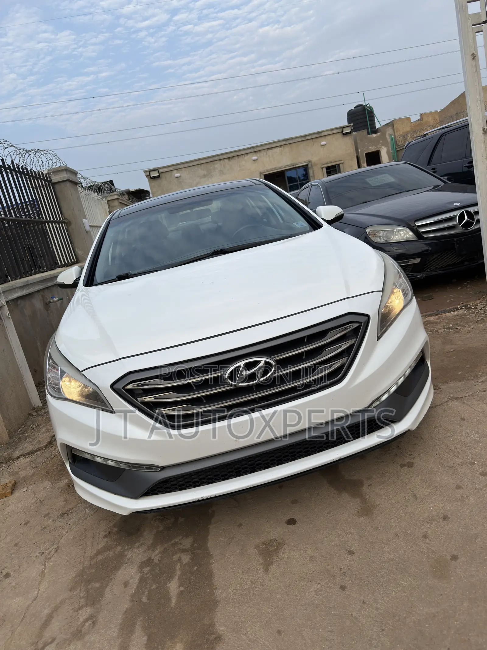 Hyundai Sonata Sport 4dr Sedan (2.4L 4cyl 6A) 2015 White