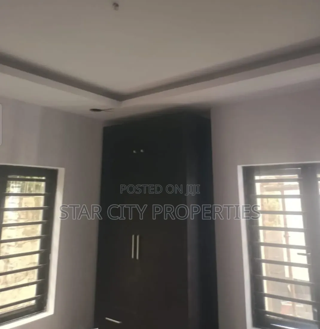 4bdrm House in Ogudu Gra Phase 1 for sale