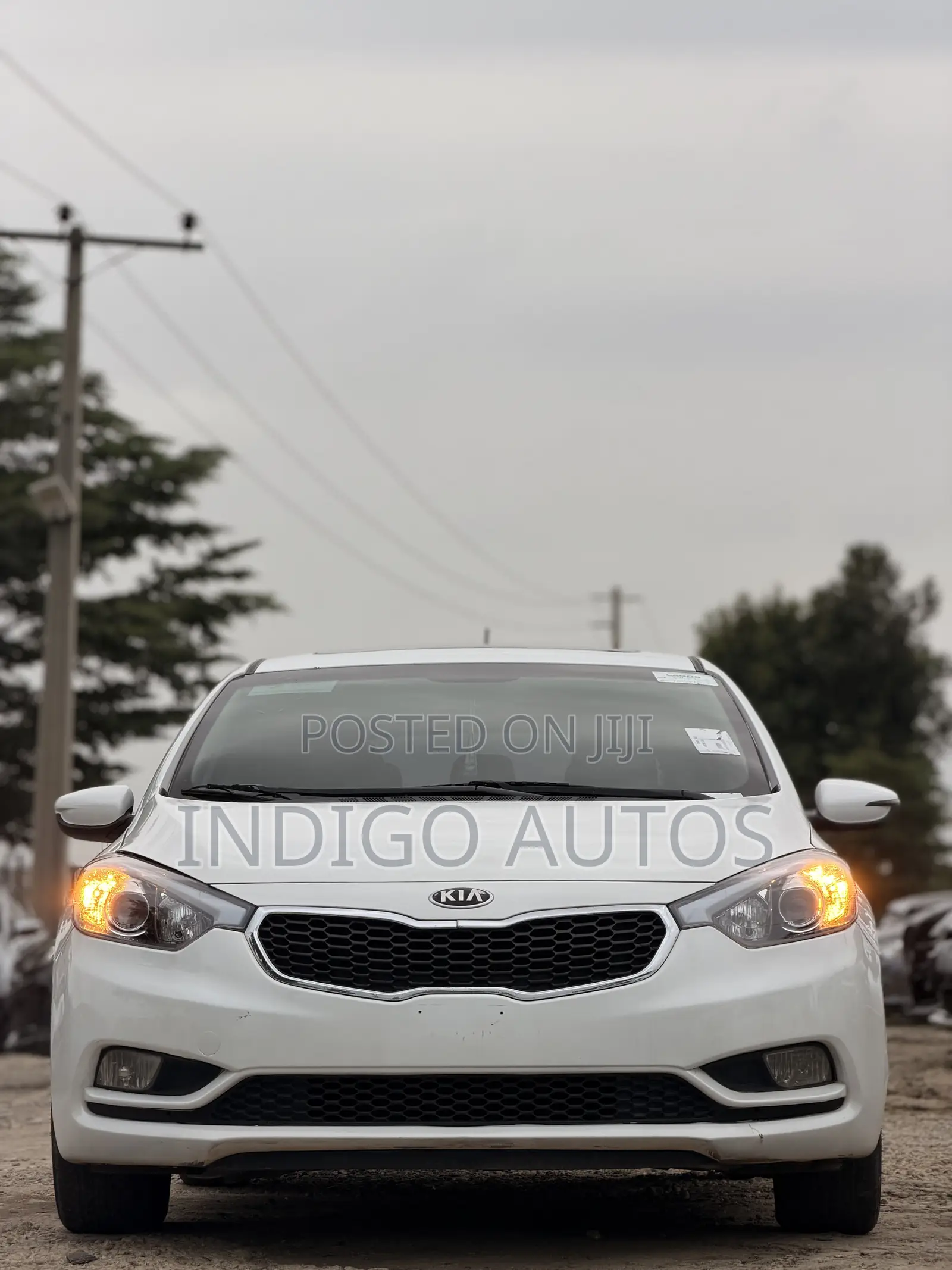 Kia Forte EX Hatchback 2015 White
