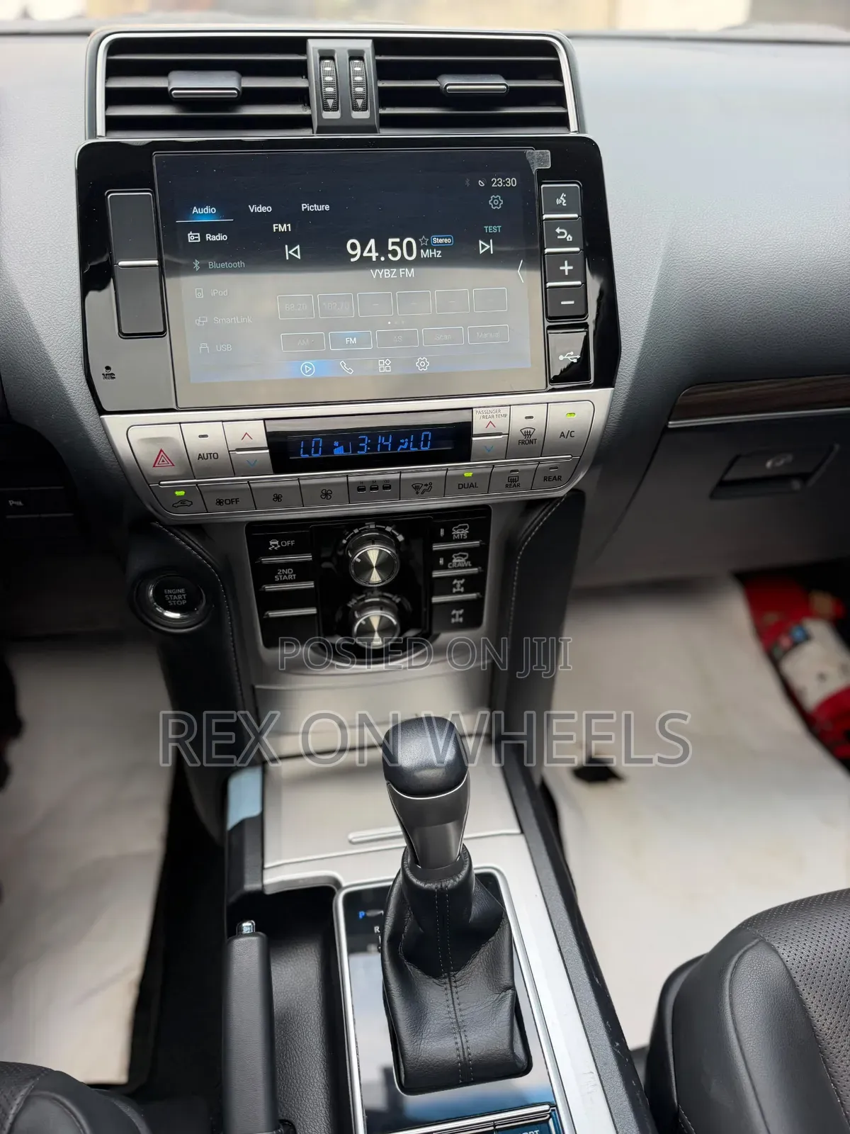 Toyota Land Cruiser Prado 2024 Black