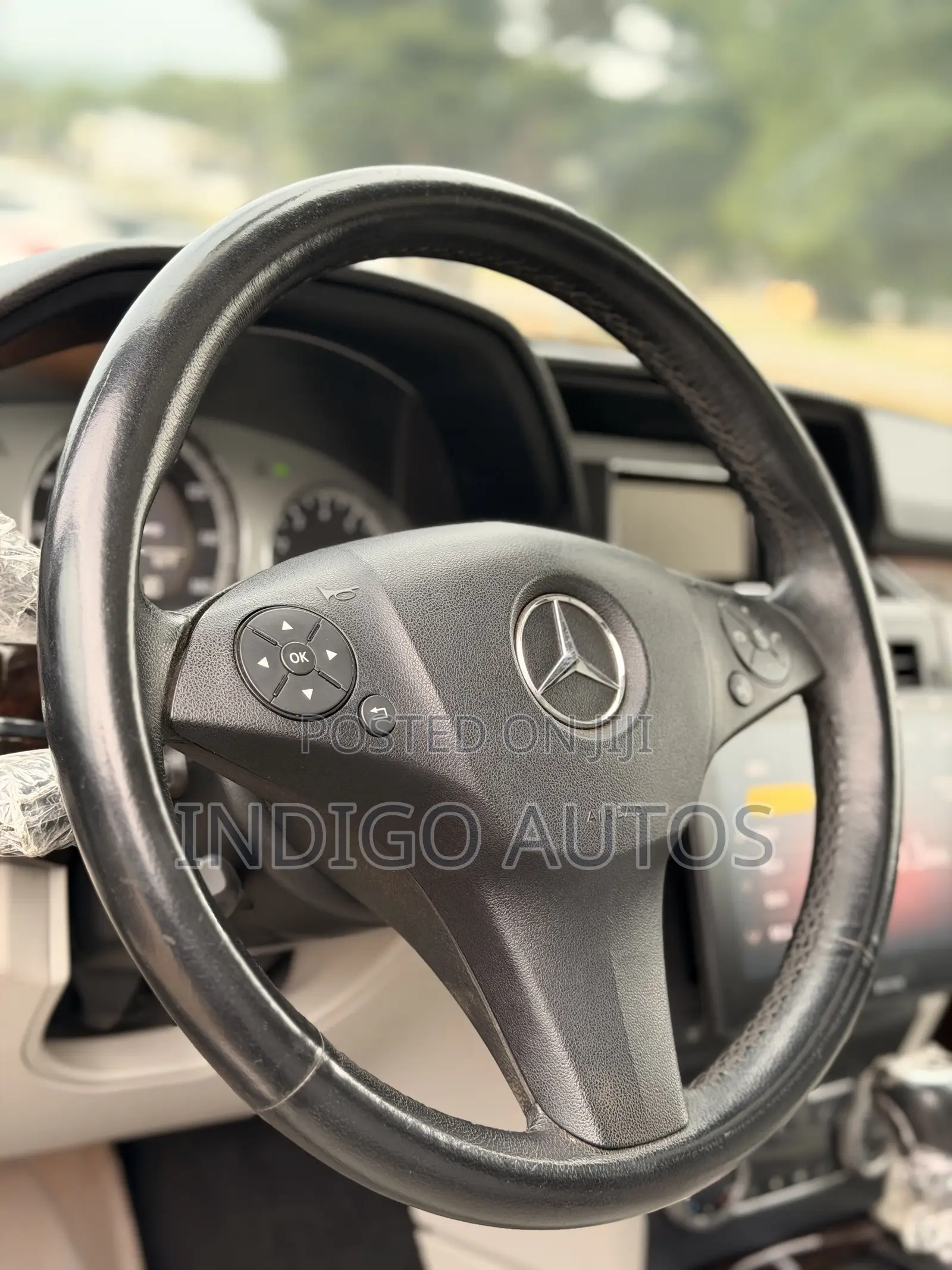 Mercedes-Benz GLK-Class 350 2010 Gray