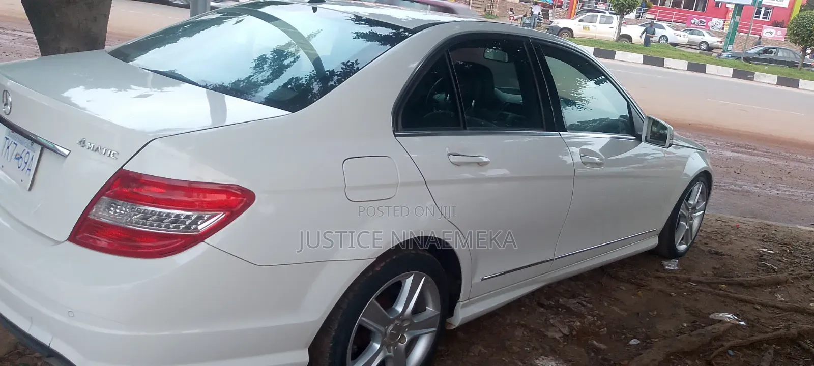 Mercedes-Benz C300 2010 White