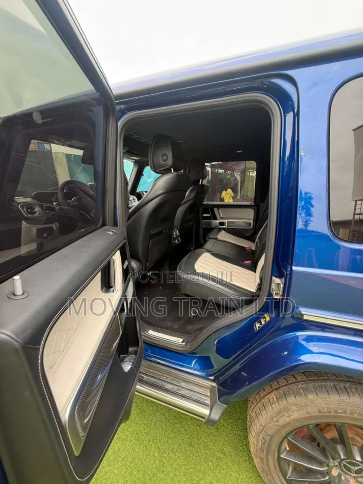 Mercedes-Benz G-Class Base G 550 AWD 2020 Blue
