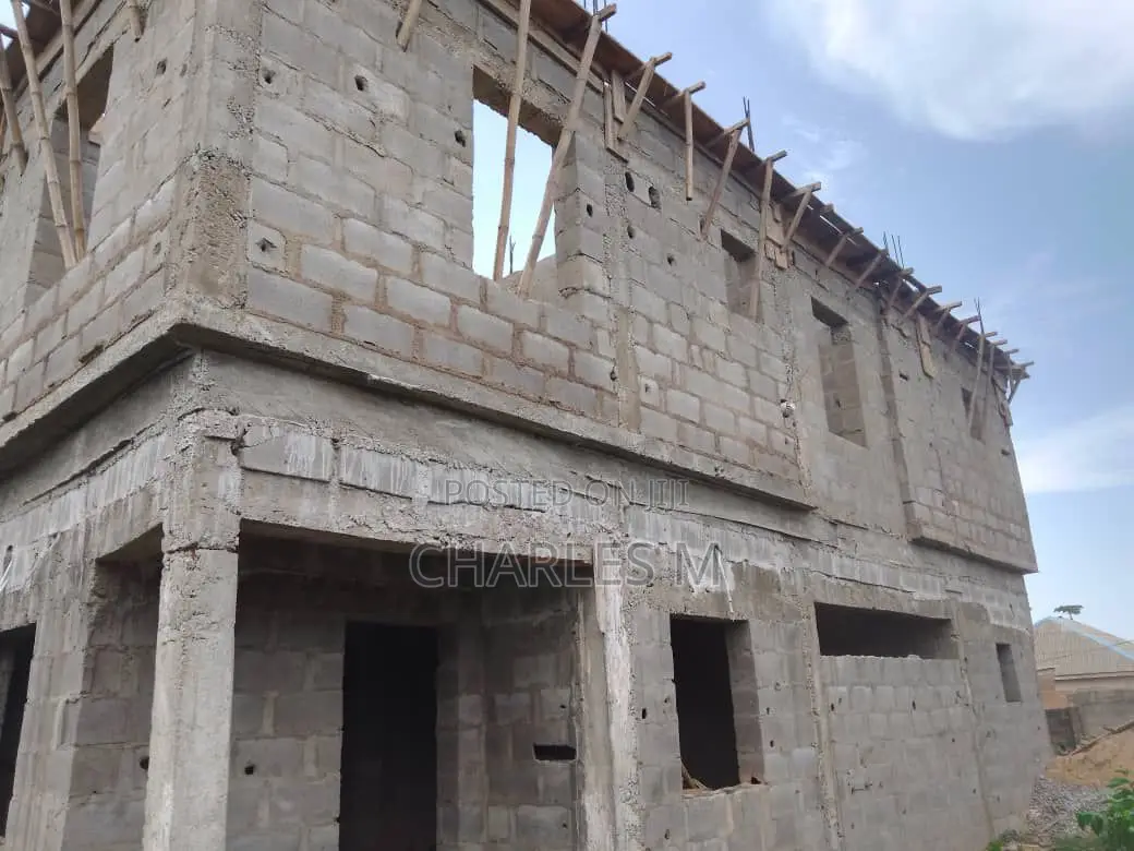 4bdrm Duplex in Ijagba, Ado-Odo/Ota for sale