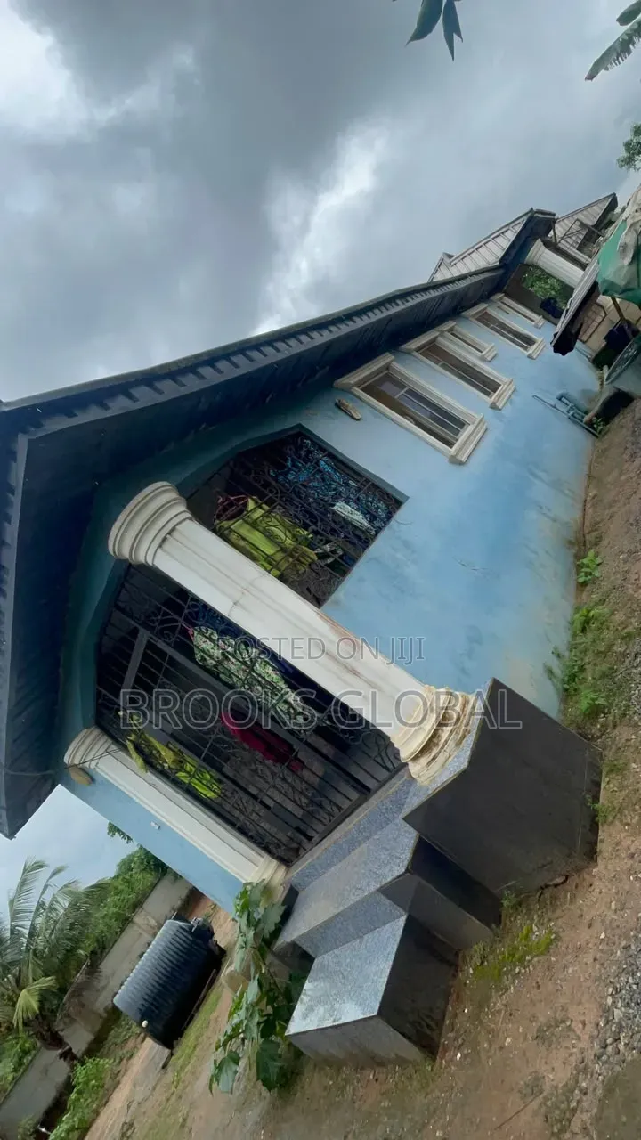 2bdrm Bungalow in Benin City for sale