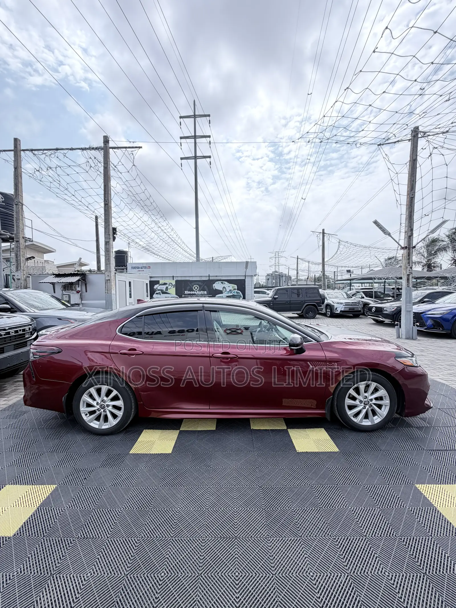 Toyota Camry SE FWD (2.5L 4cyl 8AM) 2018 Burgundy