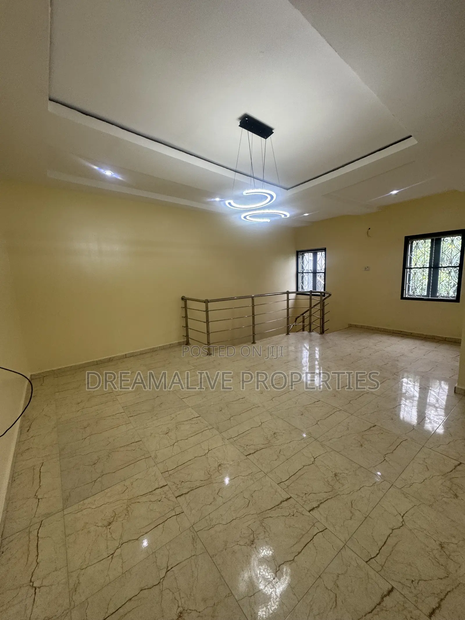 4bdrm Duplex in Life Camp for rent