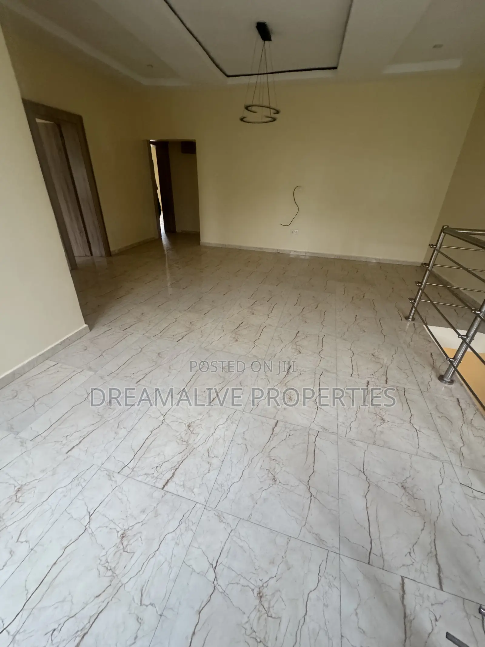 4bdrm Duplex in Life Camp for rent