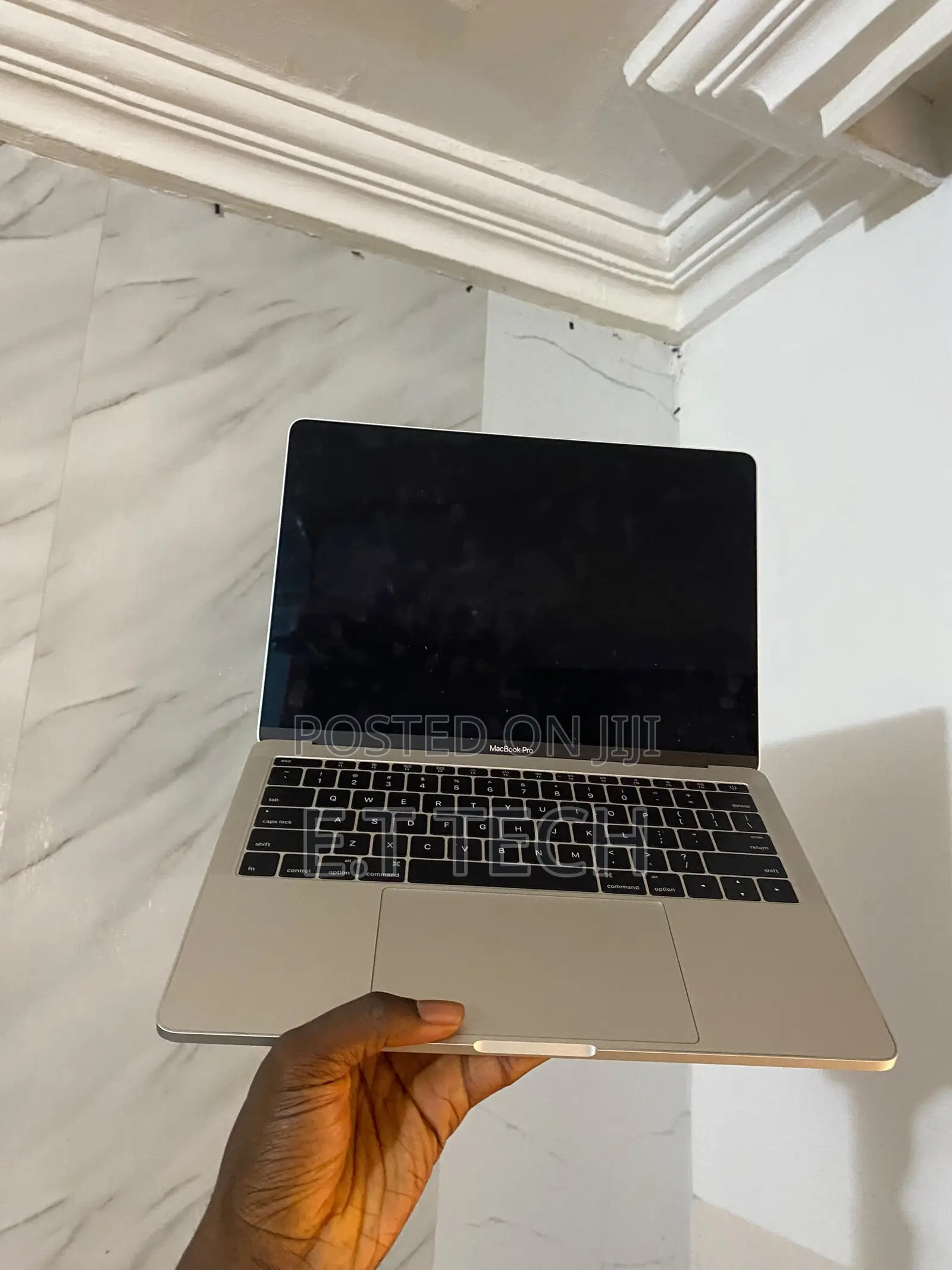 Laptop Apple MacBook Pro 2017 8GB Intel Core i5 SSD 256GB