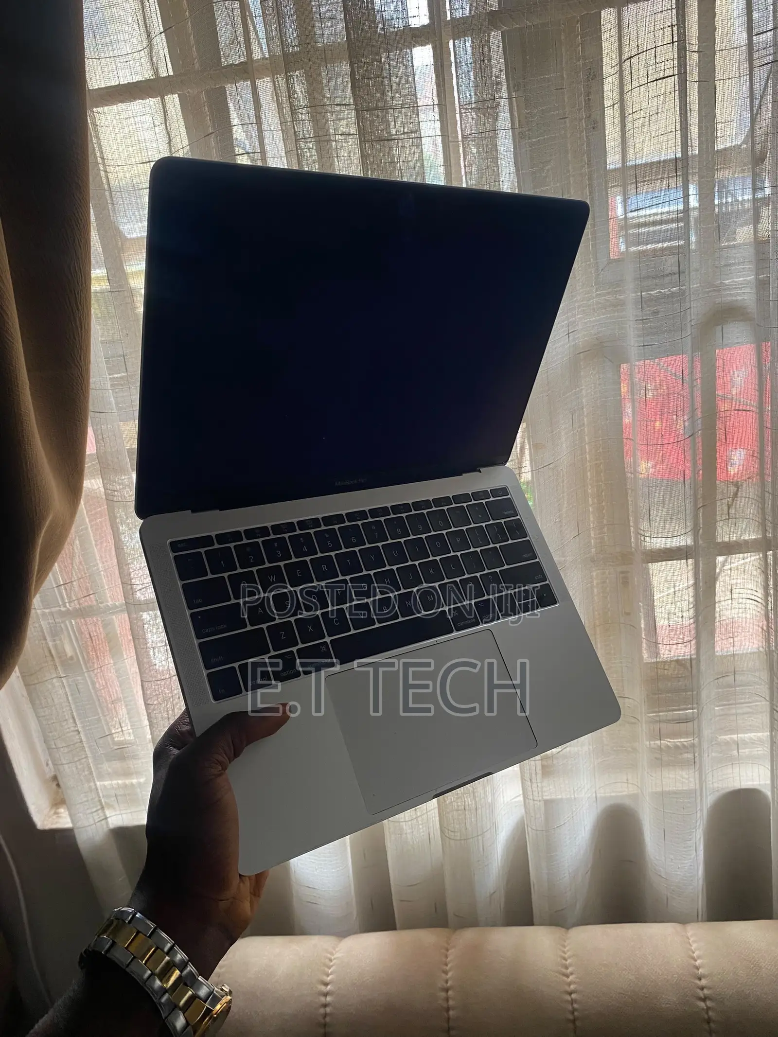 Laptop Apple MacBook Pro 2017 8GB Intel Core i5 SSD 256GB