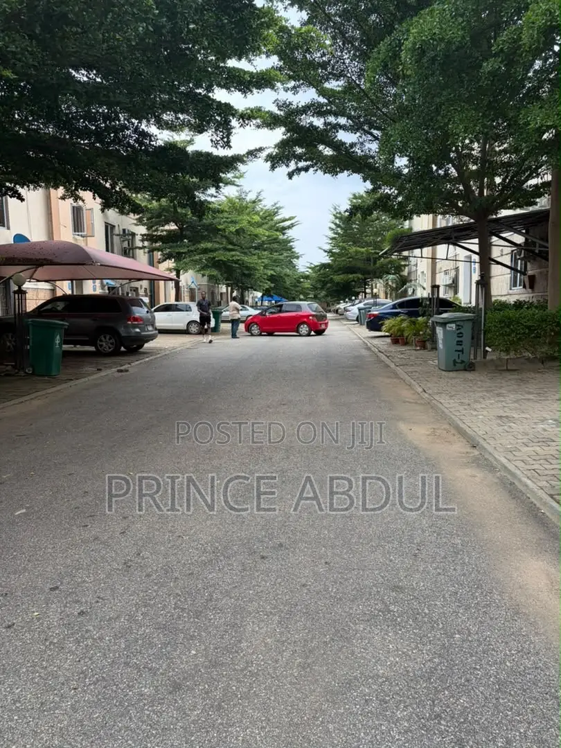 3bdrm Block of Flats in Life Camp for rent