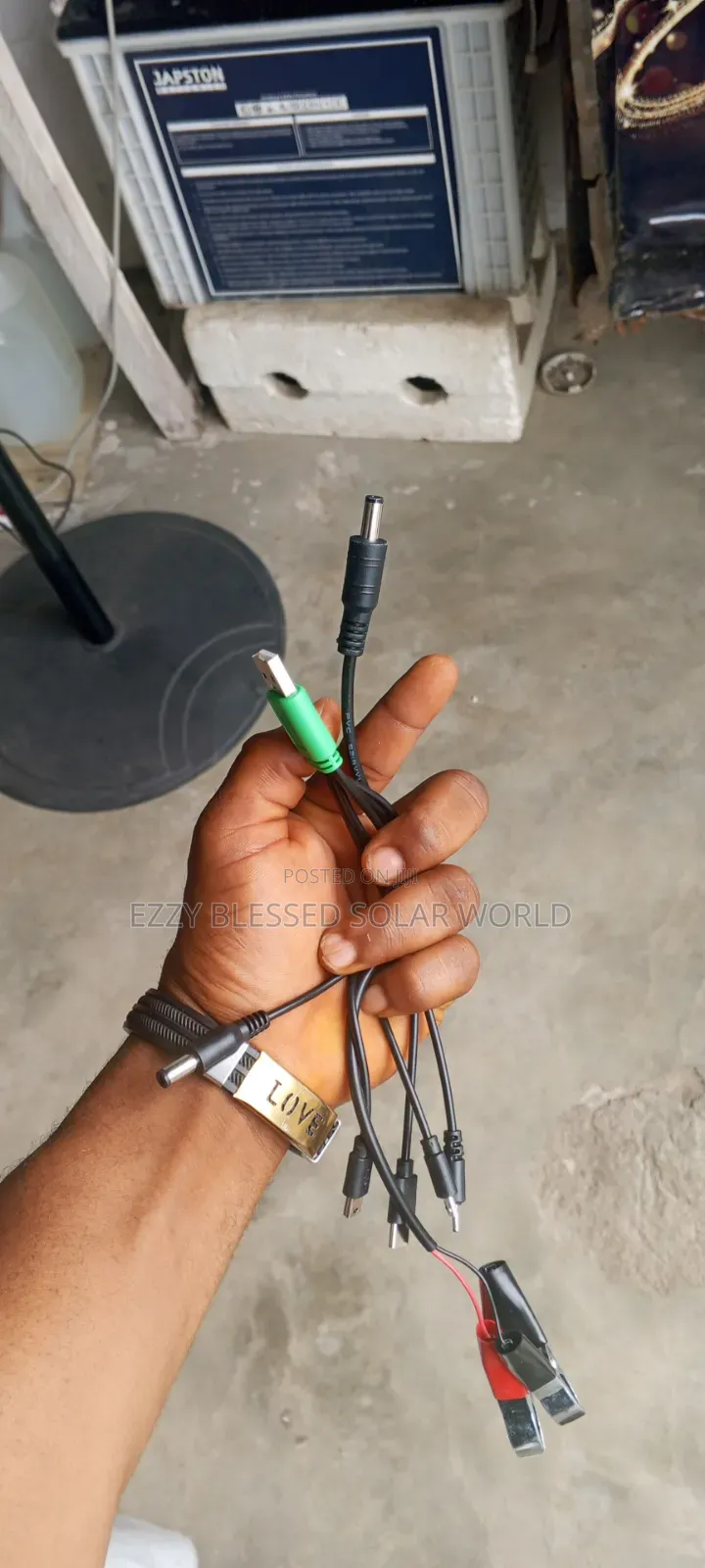 USB Phone and 12v Power Bank Charger
