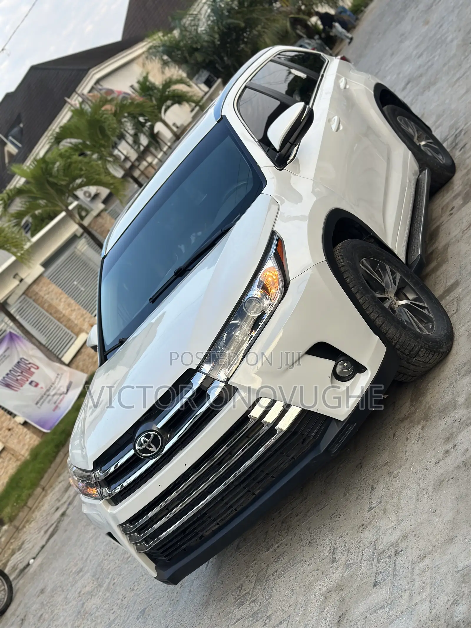 Toyota Highlander XLE V6 4x2 (3.5L 6cyl 6A) 2016 White