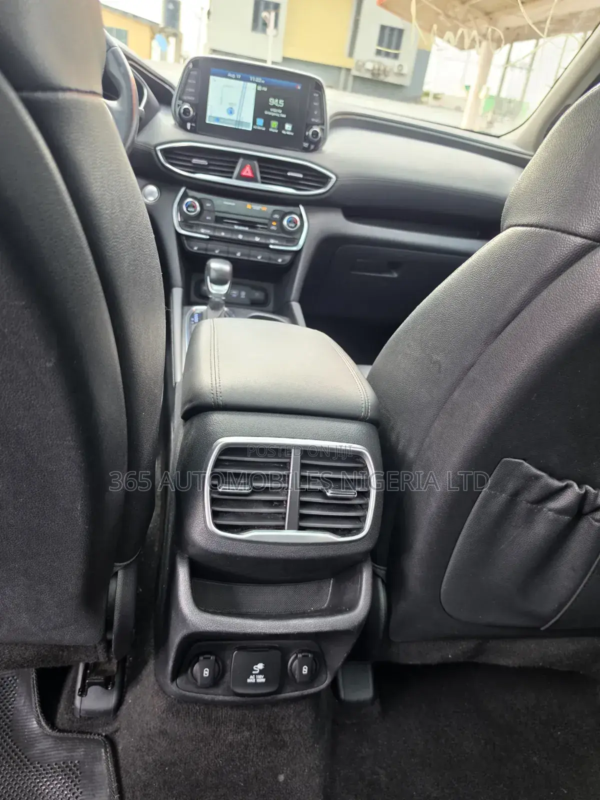 Hyundai Santa Fe SE 2.4 AWD 2020 White