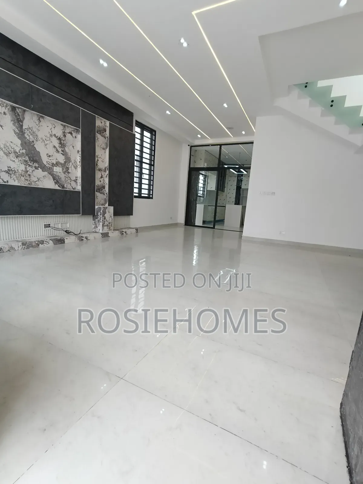 4bdrm Duplex in Orchid, Lekki Phase 1 for sale