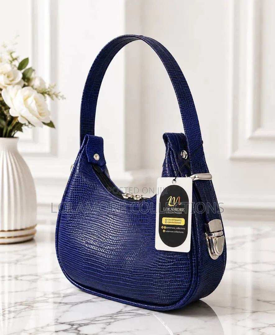 Ladies Classy Hobo Bag
