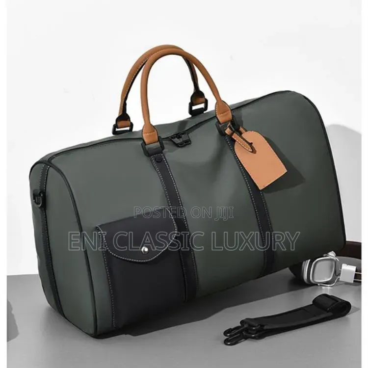 High Demand Luxury Men's Cargo Bags Well Branded