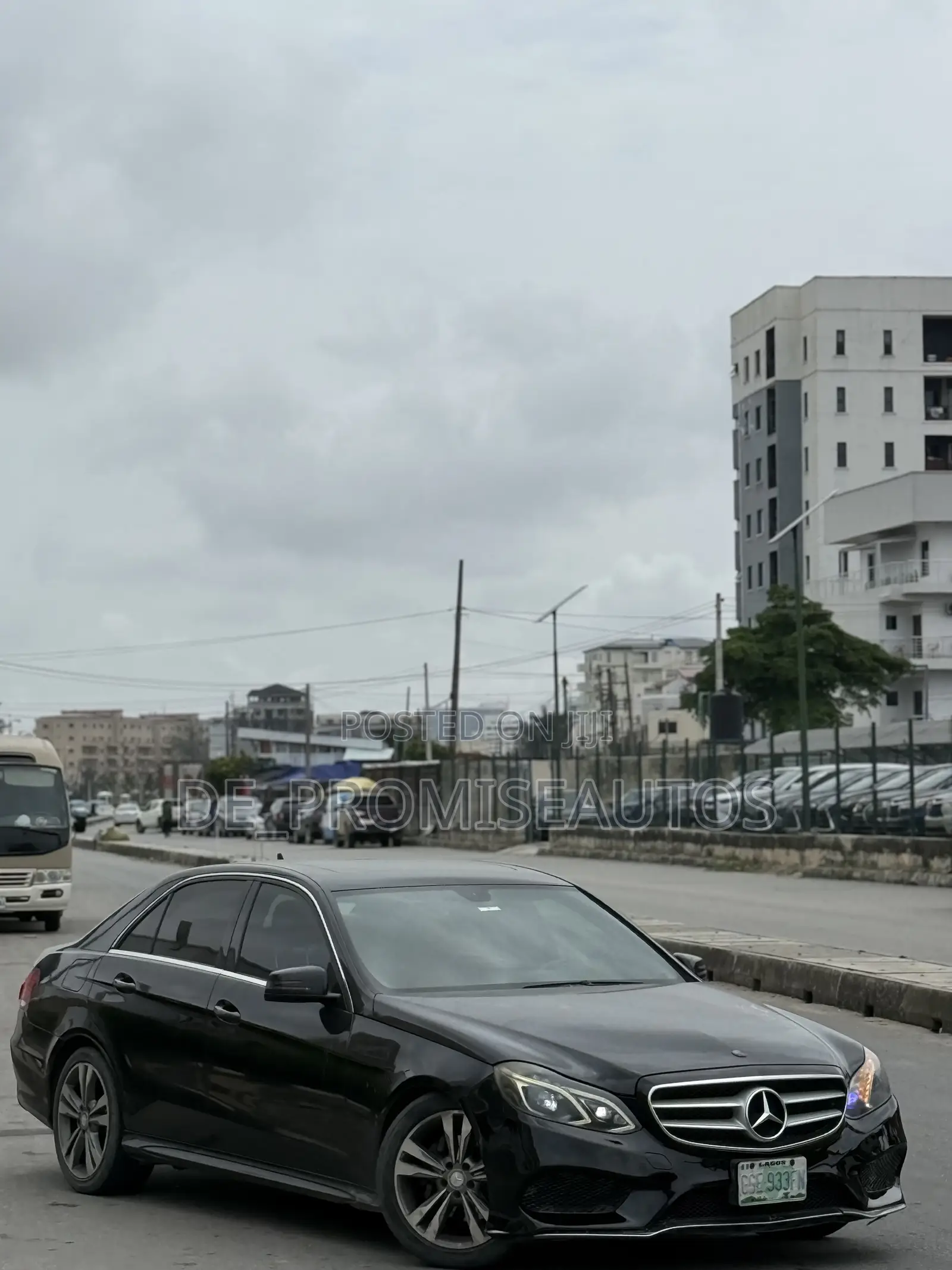 Mercedes-Benz E350 2014 Black