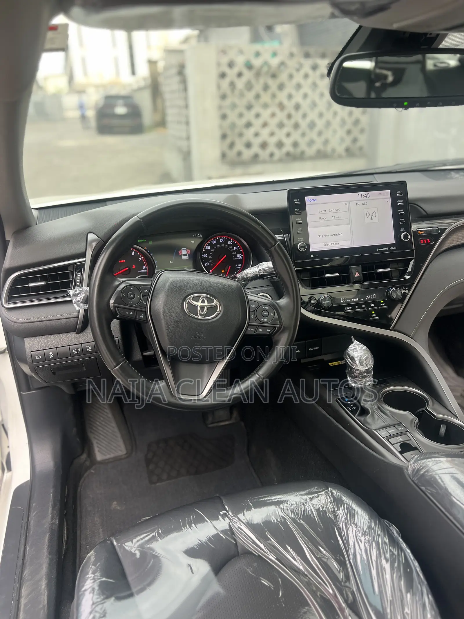 Toyota Camry XSE 2023 White