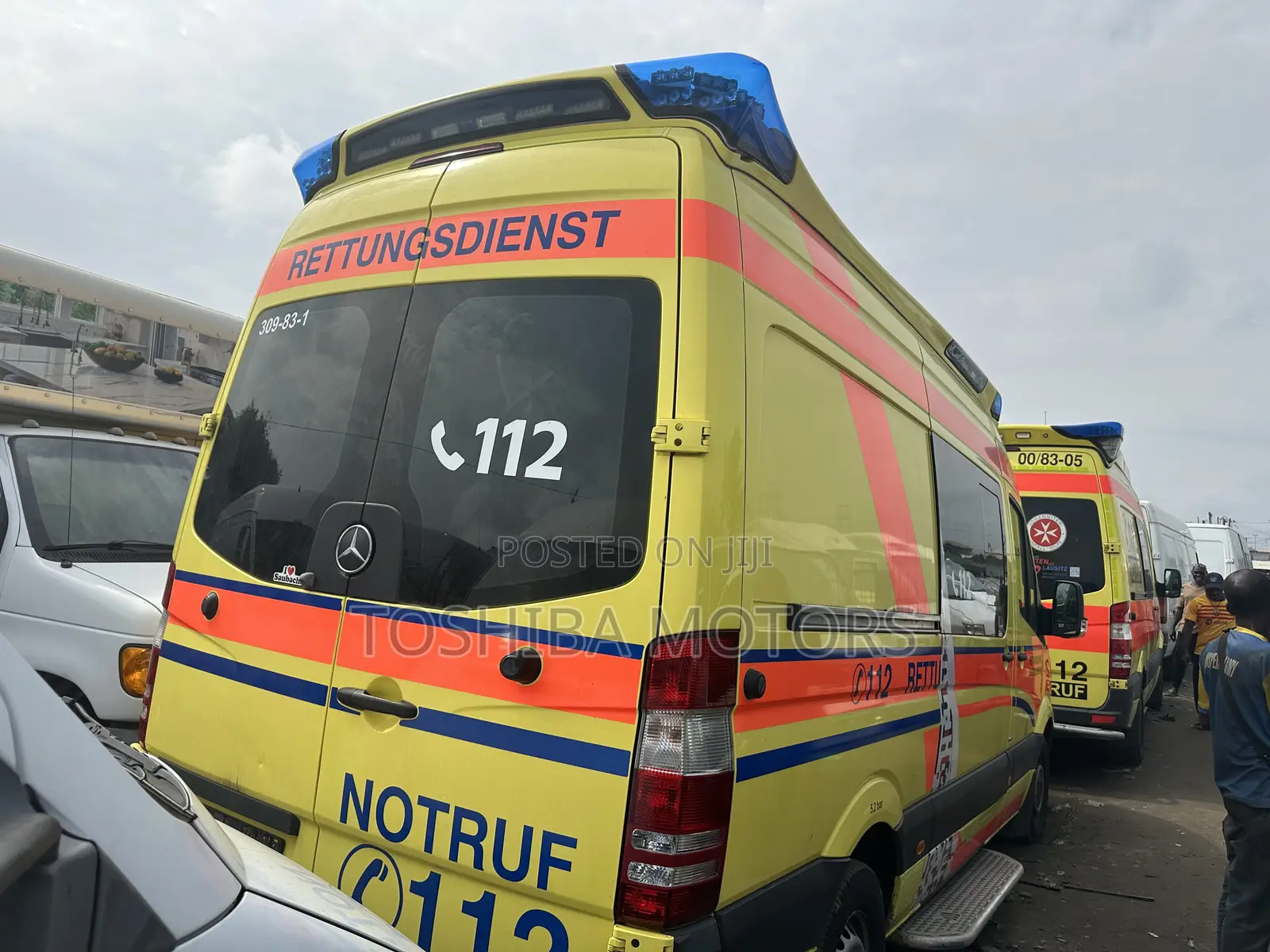 Mercedes-Benz Sprinter 2017 Yellow