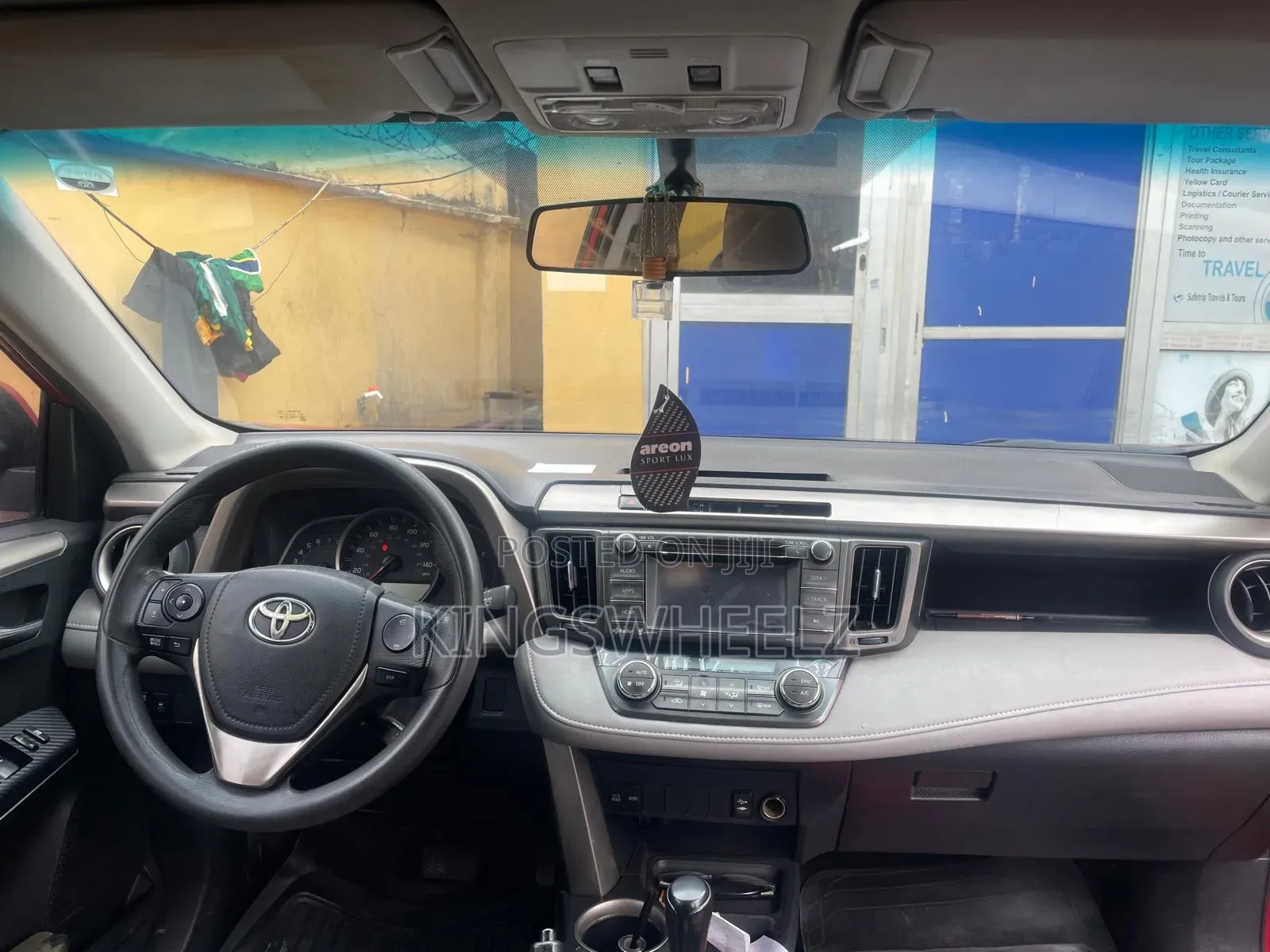 Toyota RAV4 2014 Red