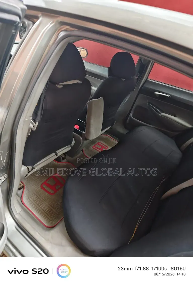 Honda Civic 2008 Gray